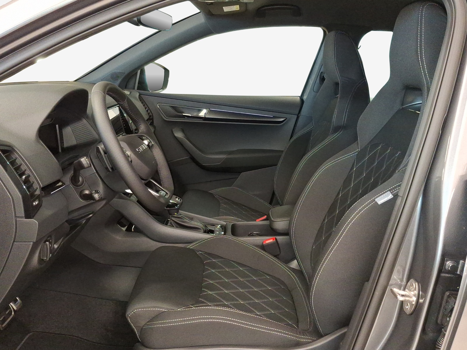 SKODA Karoq 2.0 TSI Dynamic Limited Edition 4x4 DSG-image-7
