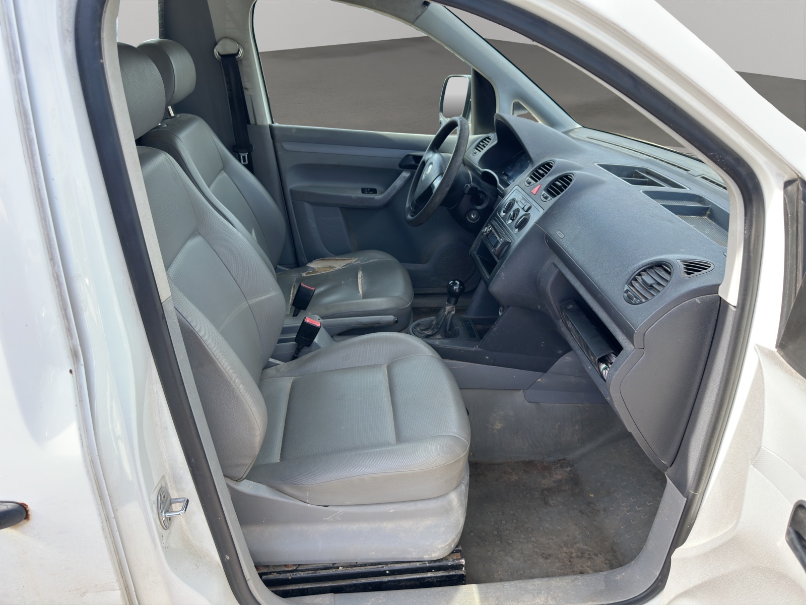 VW Caddy 1.9TDI PD-image-11