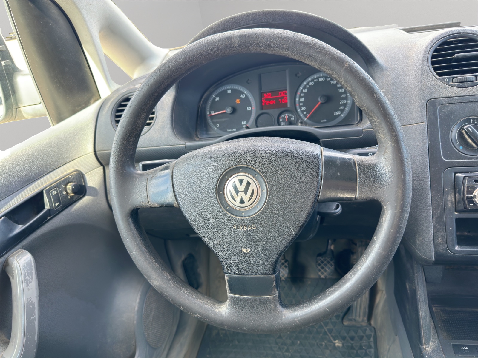 VW Caddy 1.9TDI PD-image-15