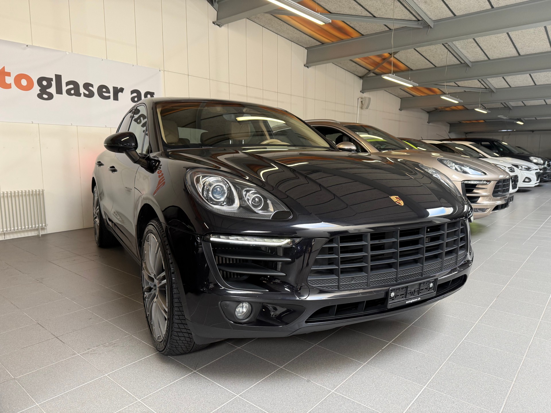 PORSCHE Macan S PDK