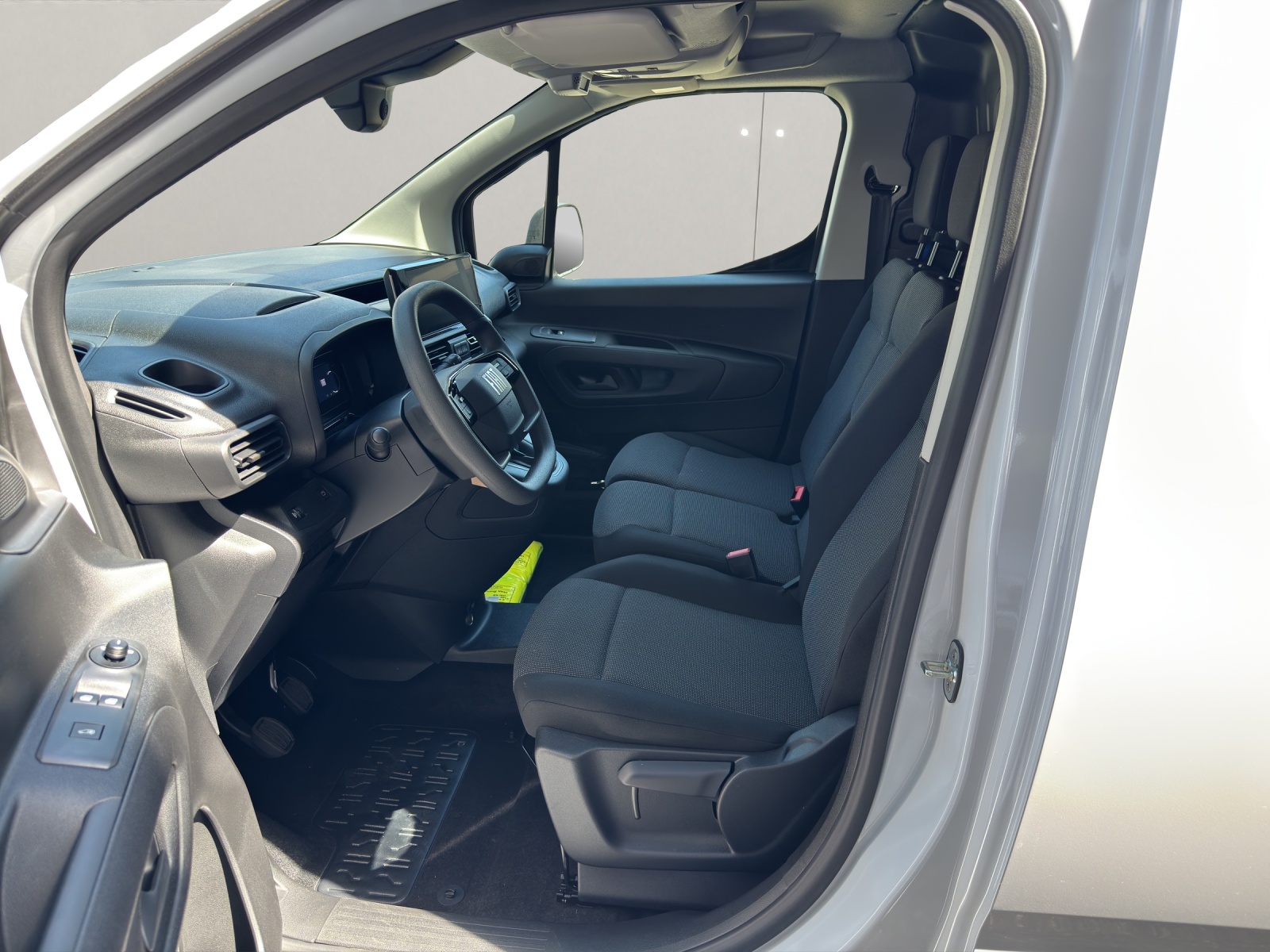 FIAT Doblo Kaw. L1 1.2 PureTech Easy Pro-image-9