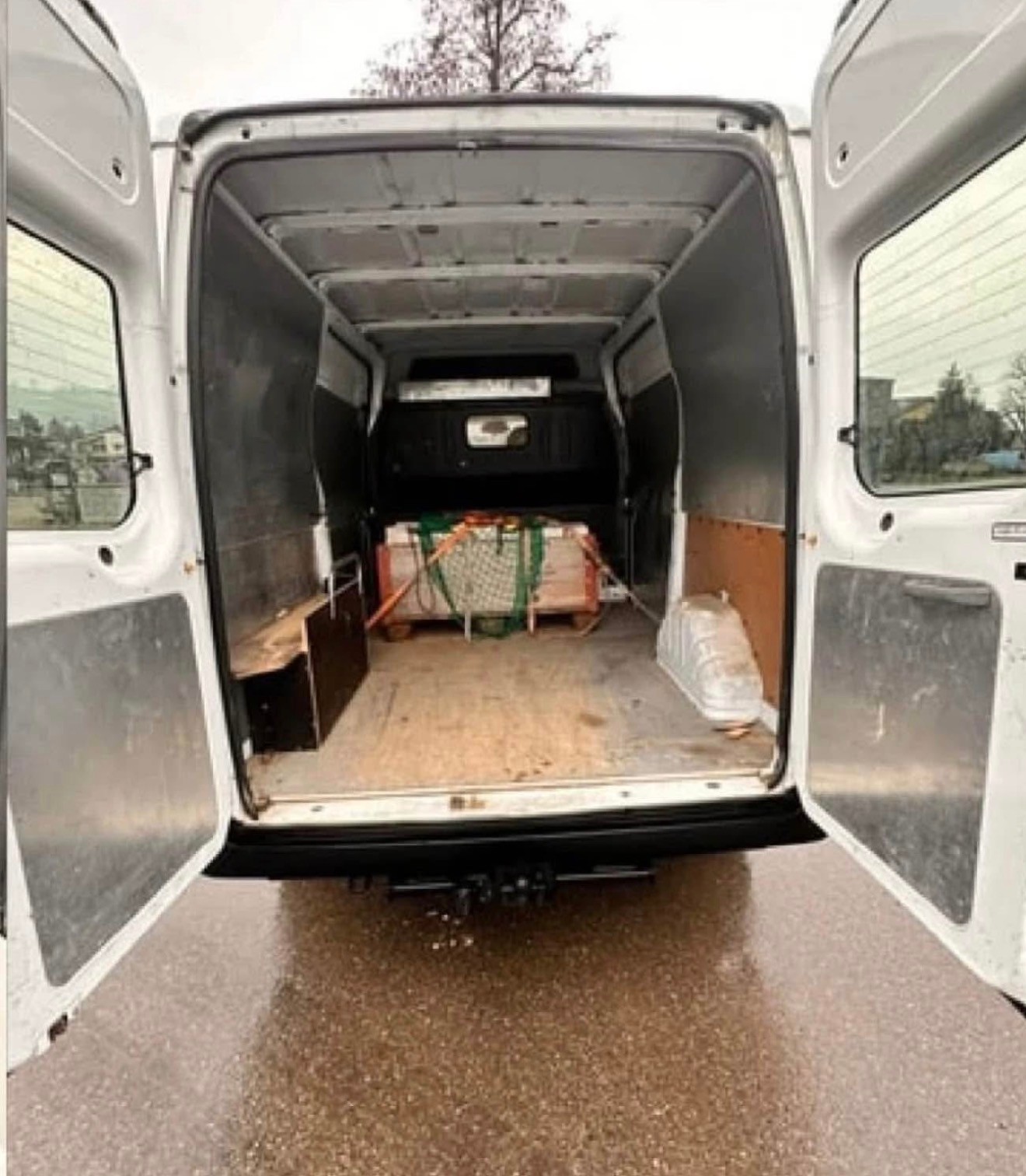 FORD Transit TDCi 350 M-image-10