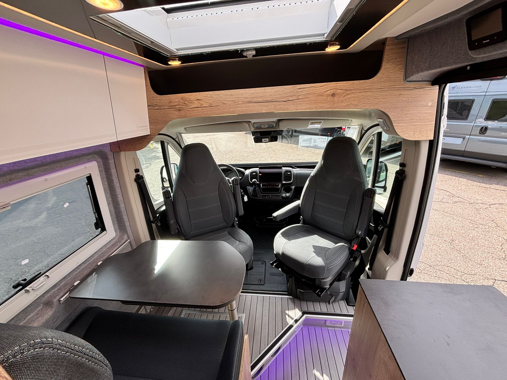 CLEVER VANS Spirit 180PS Automat-image-11