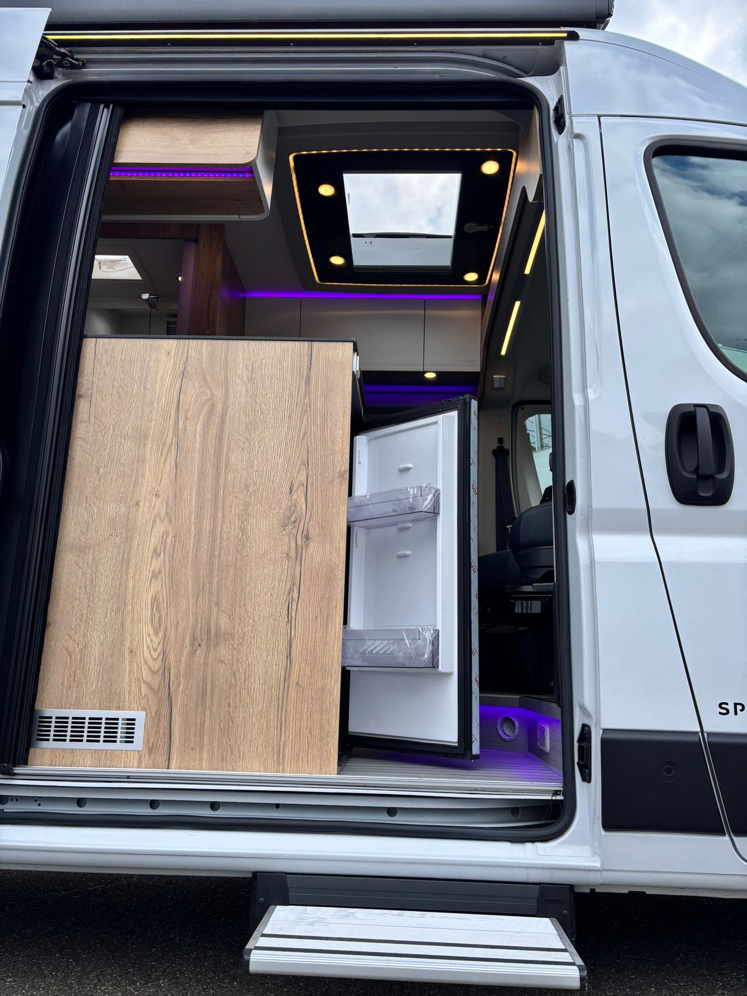 CLEVER VANS Spirit 180PS Automat-image-9