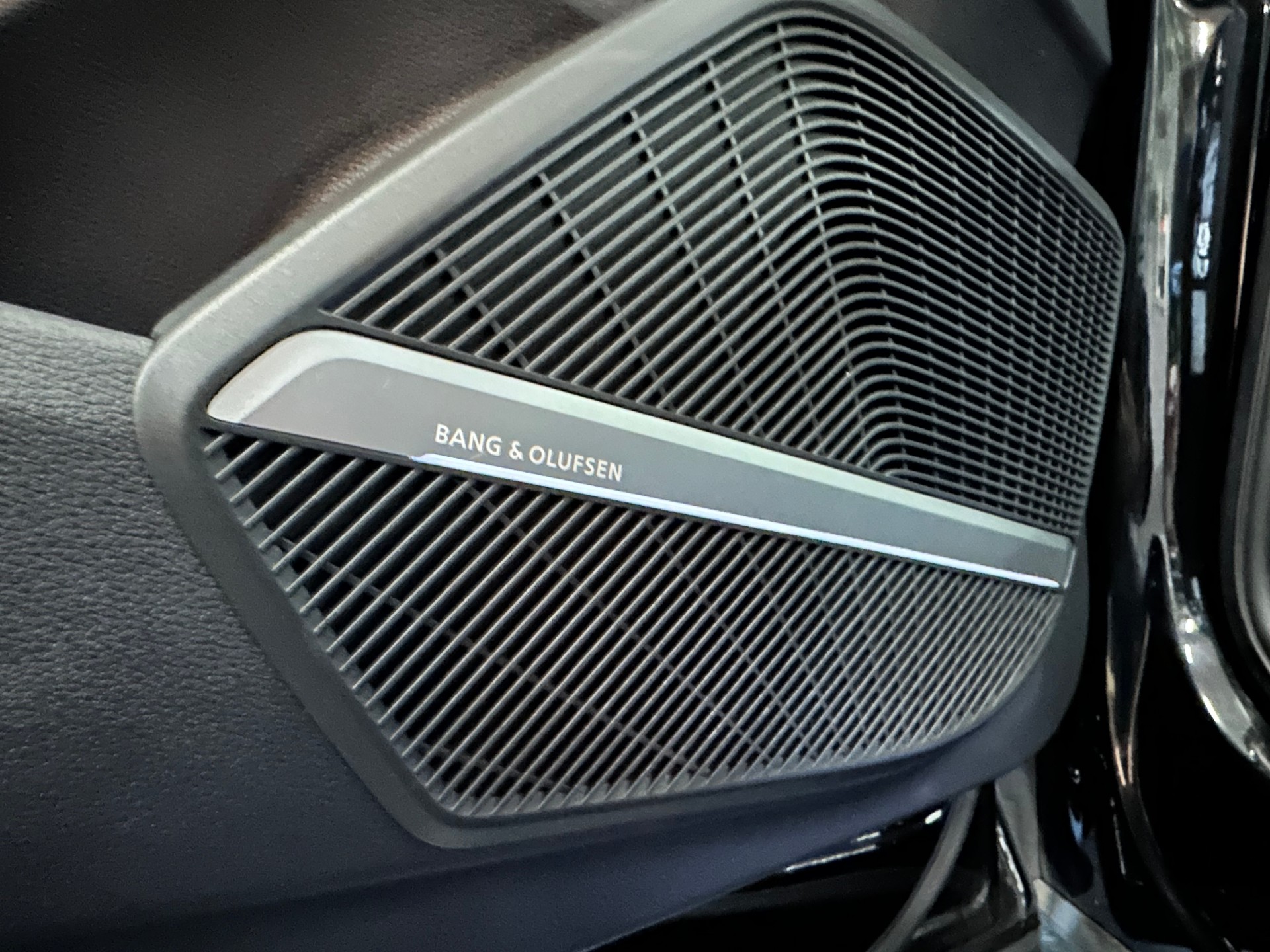 AUDI SQ5 TDI quattro tiptronic-image-12
