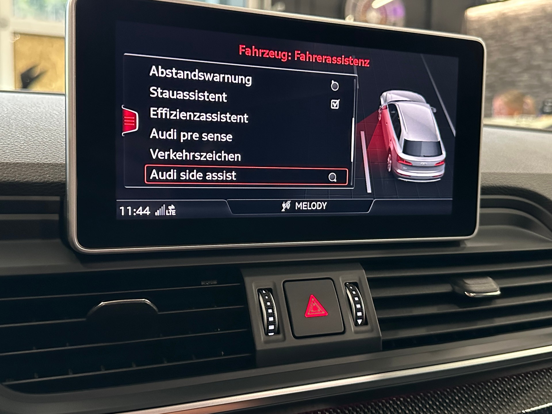AUDI SQ5 TDI quattro tiptronic-image-34