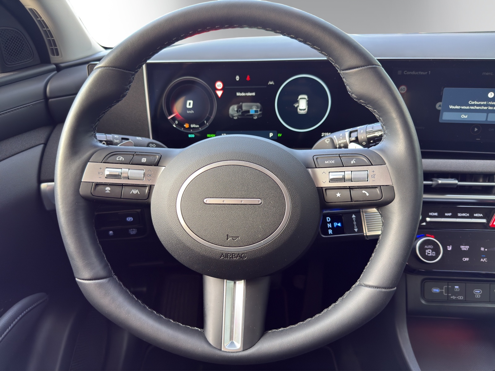 HYUNDAI Tucson 1.6 HEV Amplia 4WD-image-12