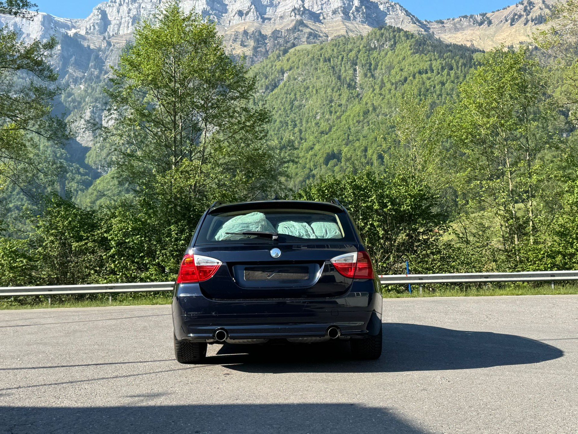 BMW 335xi Touring Steptronic-image-7