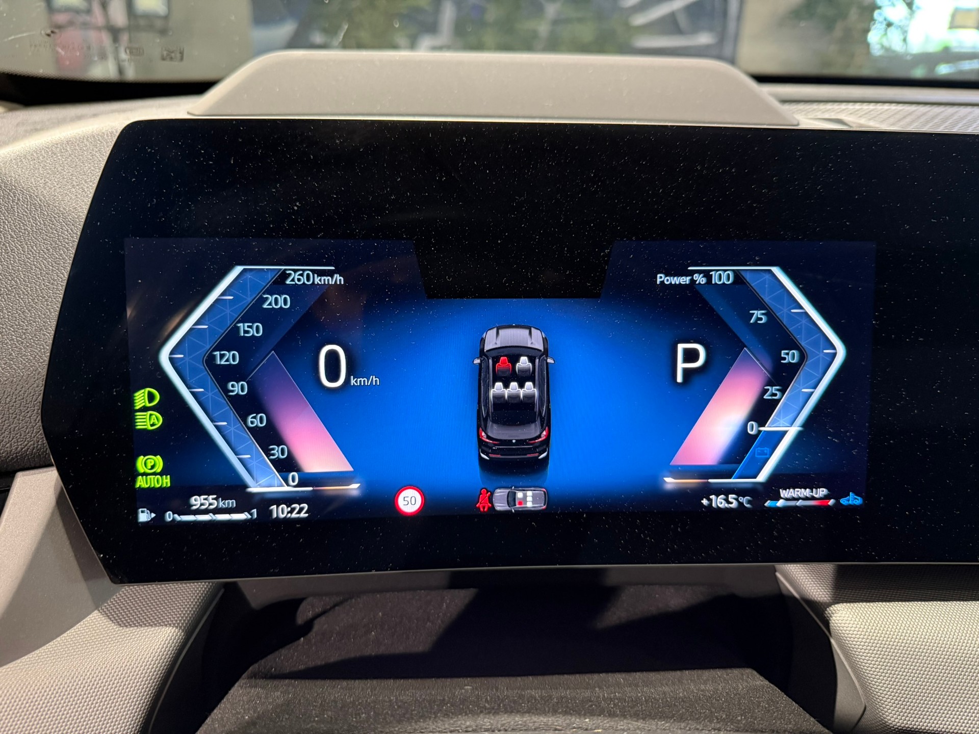 BMW X1 sDrive 18i-image-24
