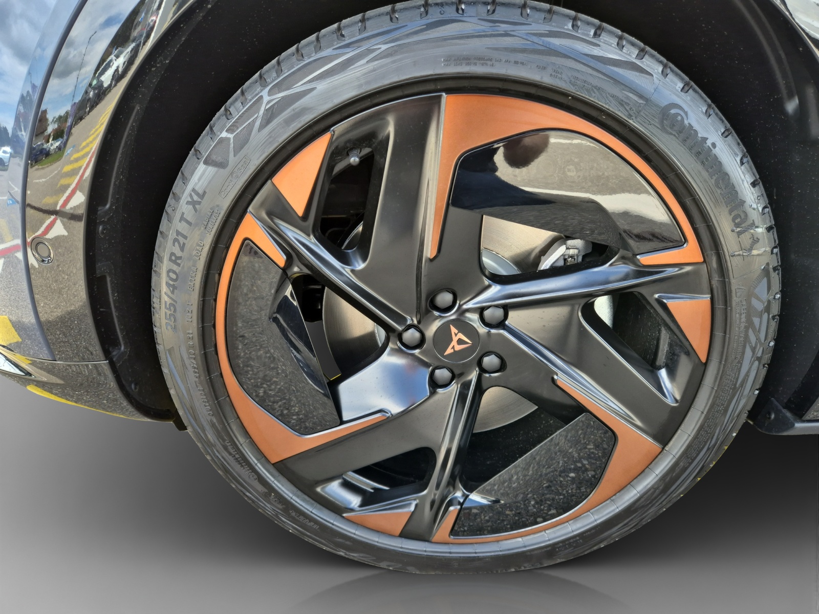 CUPRA Tavascan Type 9 77 kWh Adrenaline Prime Edition-image-13
