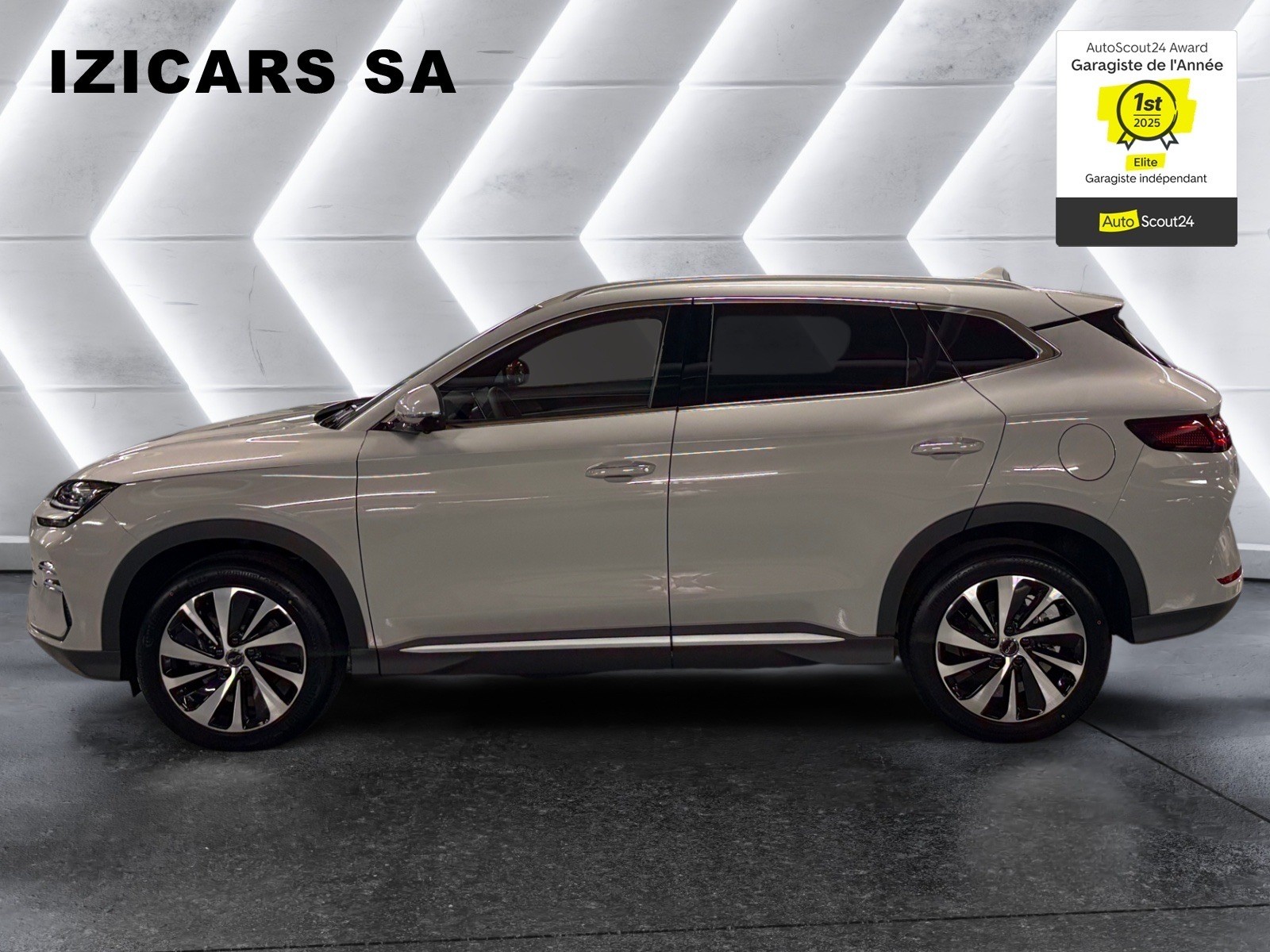 BYD Seal U DM-i Design AWD / #1 Elite Dealer – AutoScout24 Award 2025 Winner-image-4