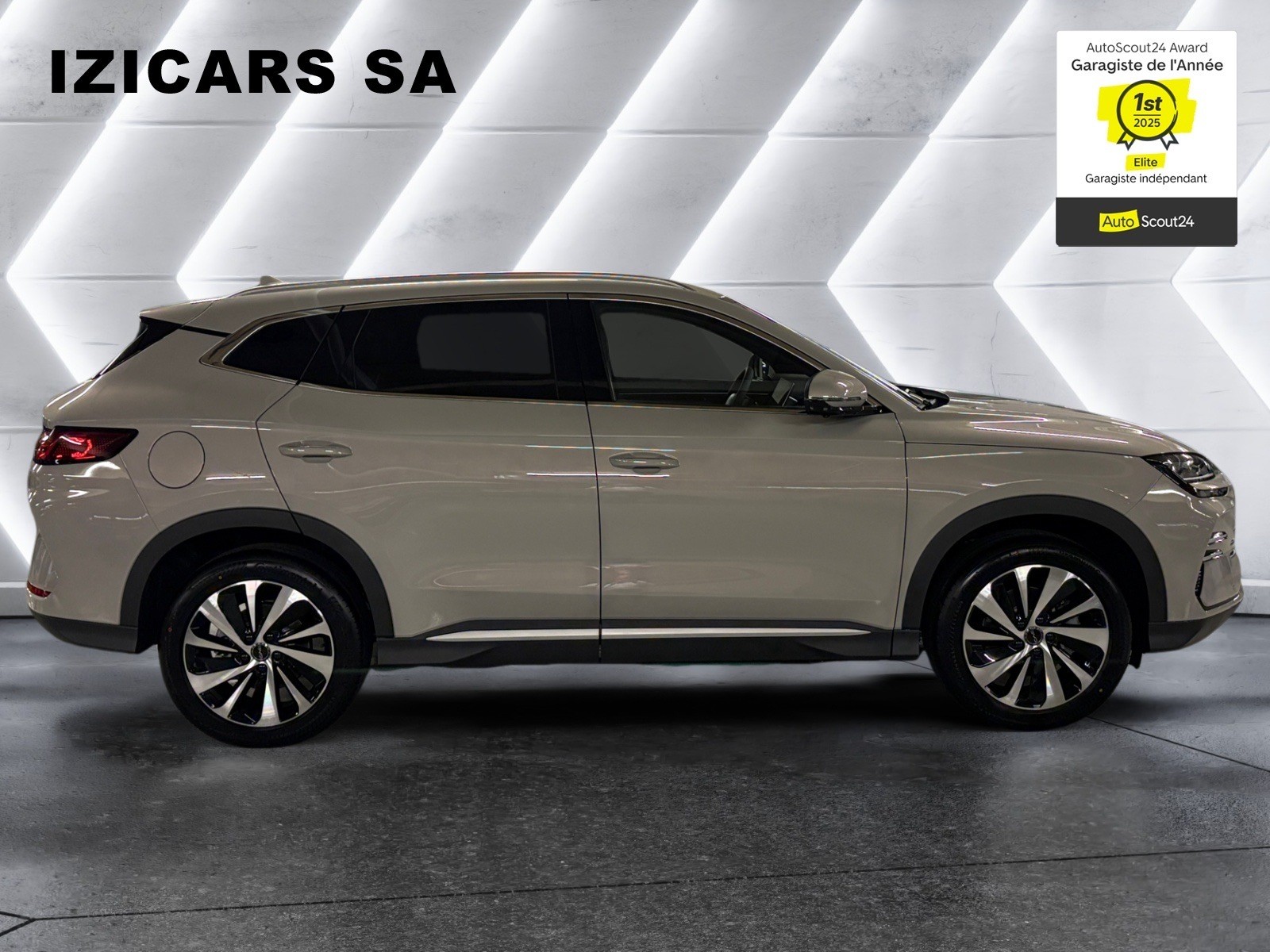 BYD Seal U DM-i Design AWD / #1 Elite Dealer – AutoScout24 Award 2025 Winner-image-8