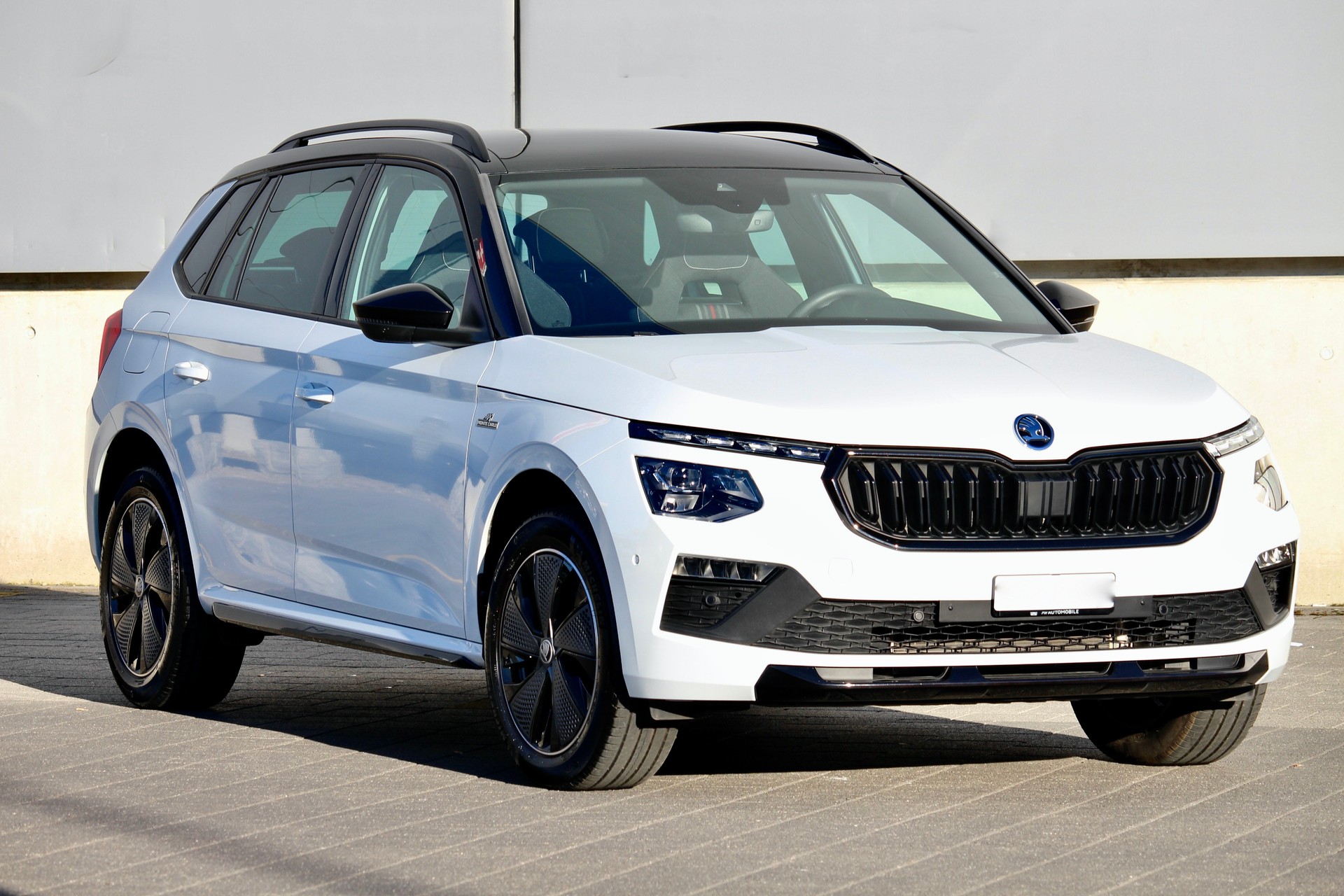 SKODA Kamiq 1.5 TSI Monte Carlo DSG 150PS *Facelift Model *Panorama-Glasdach *5 jahre Werks-Garantie *elektr. Heckklappe *elektr. AHK-image-0