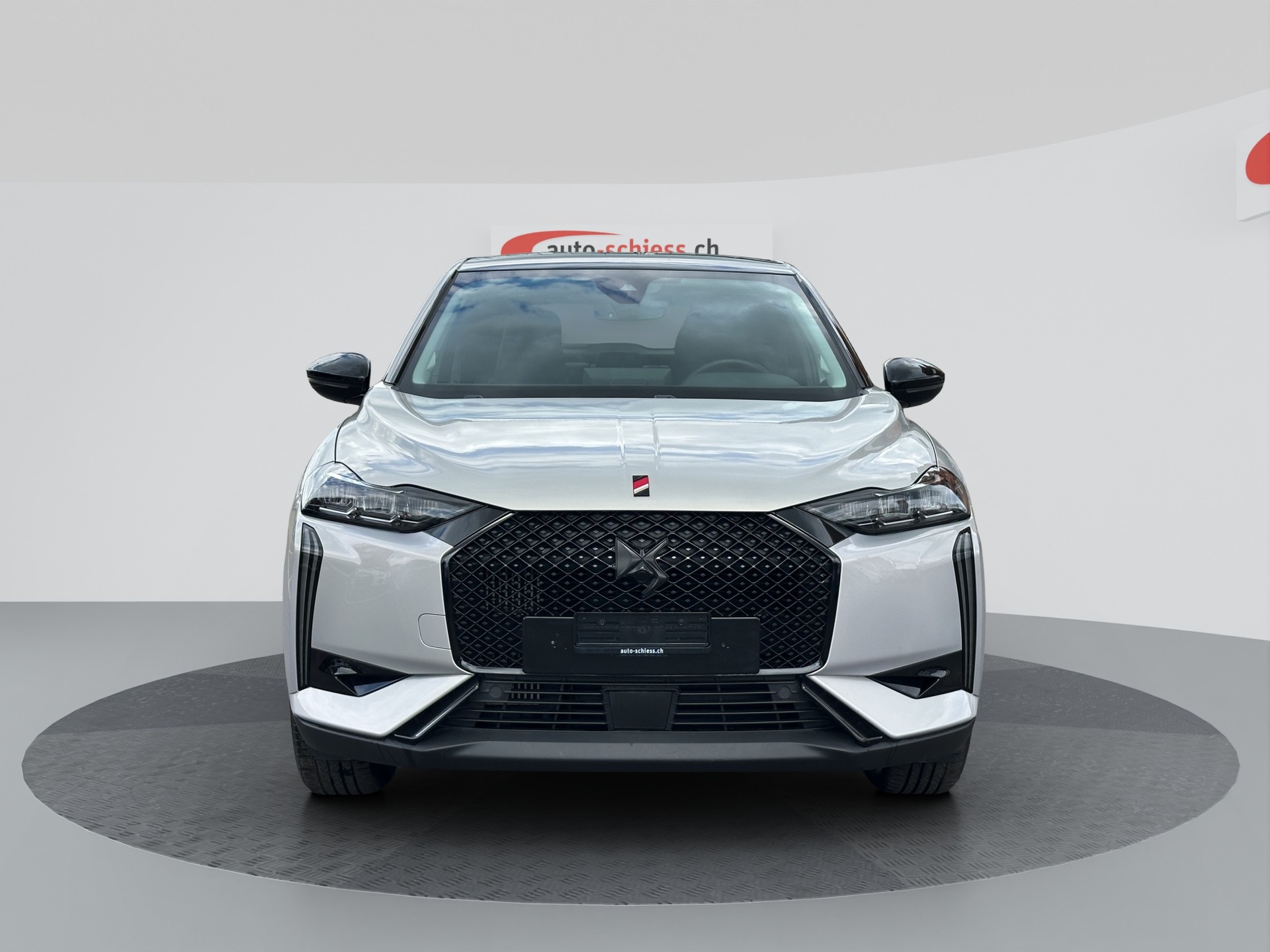 DS AUTOMOBILES DS 3 1.2 PureTech Performance Line Bi-Color EAT8-image-1