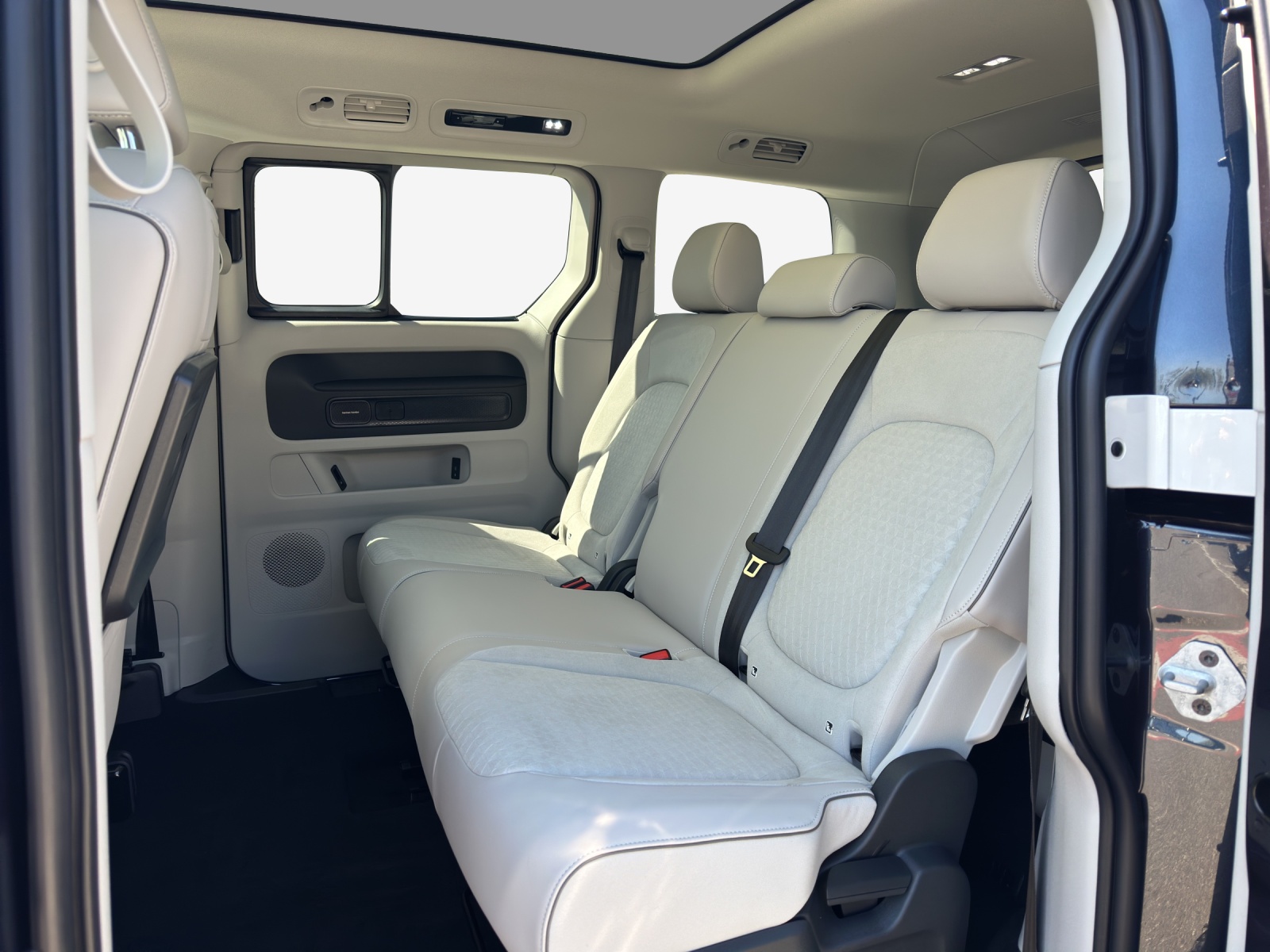 VW ID.Buzz NWB Pro-image-11