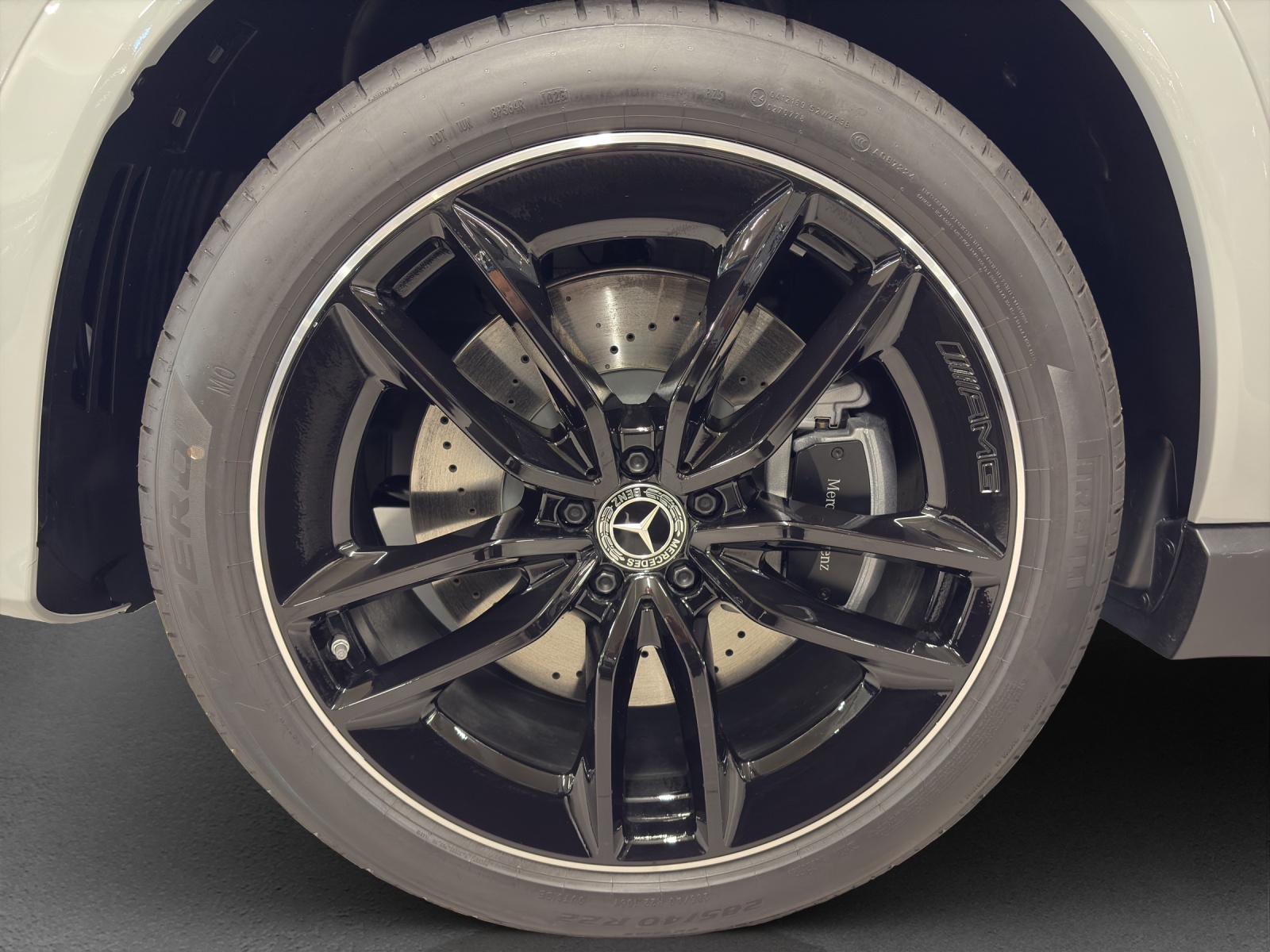 MERCEDES-BENZ GLE 450 4M-image-18