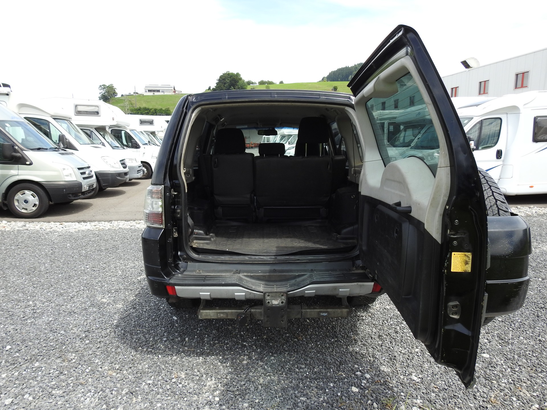 MITSUBISHI Pajero 3.2 DI-D Swiss Edition Automatic-image-11