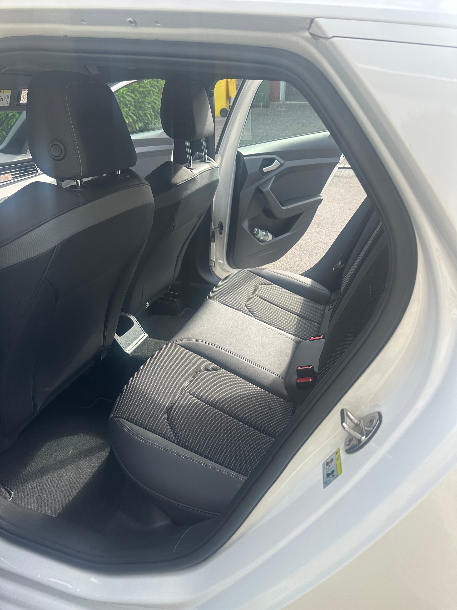 AUDI 1.0 30 TFSI S Line S-Tronic-image-5