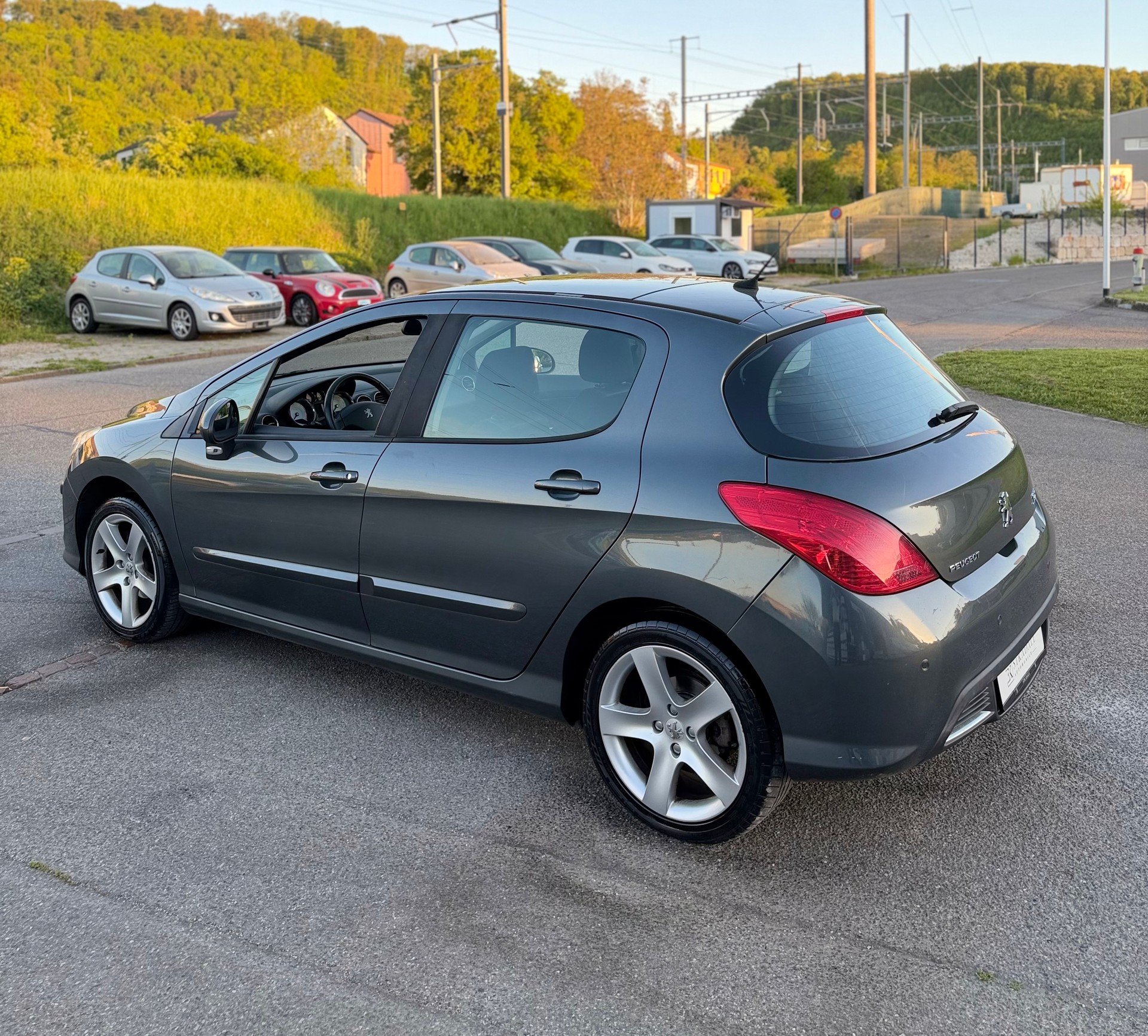 PEUGEOT 308 2.0 HDI Sport Pack Automatic-image-10