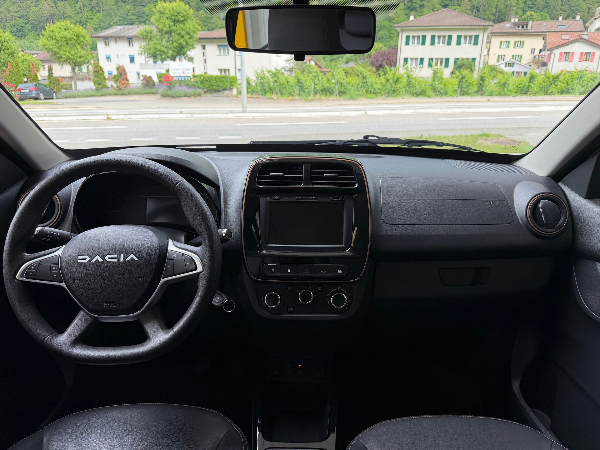 DACIA Spring 27 kWh Electric 65 Extreme-image-7
