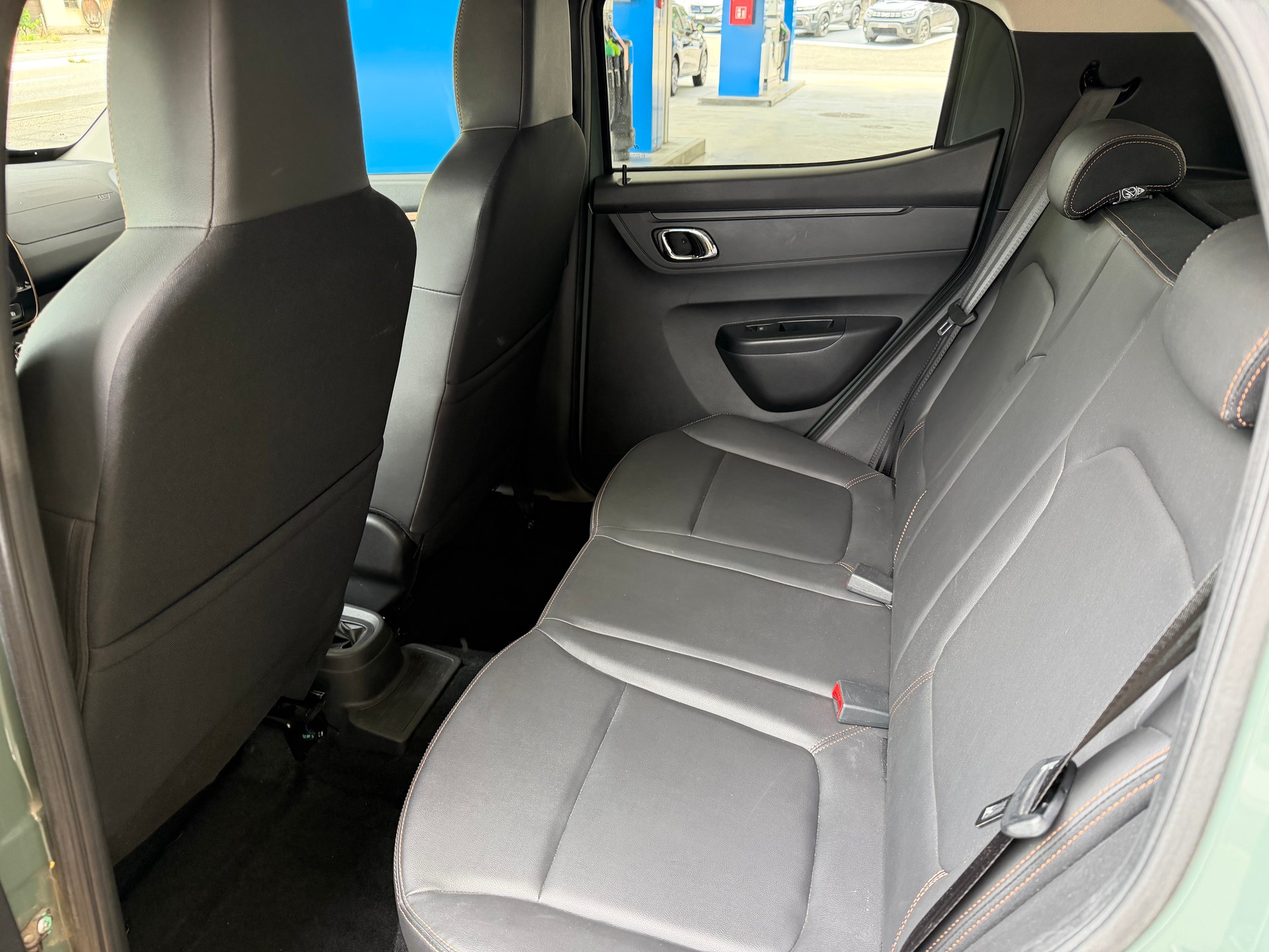 DACIA Spring 27 kWh Electric 65 Extreme-image-6