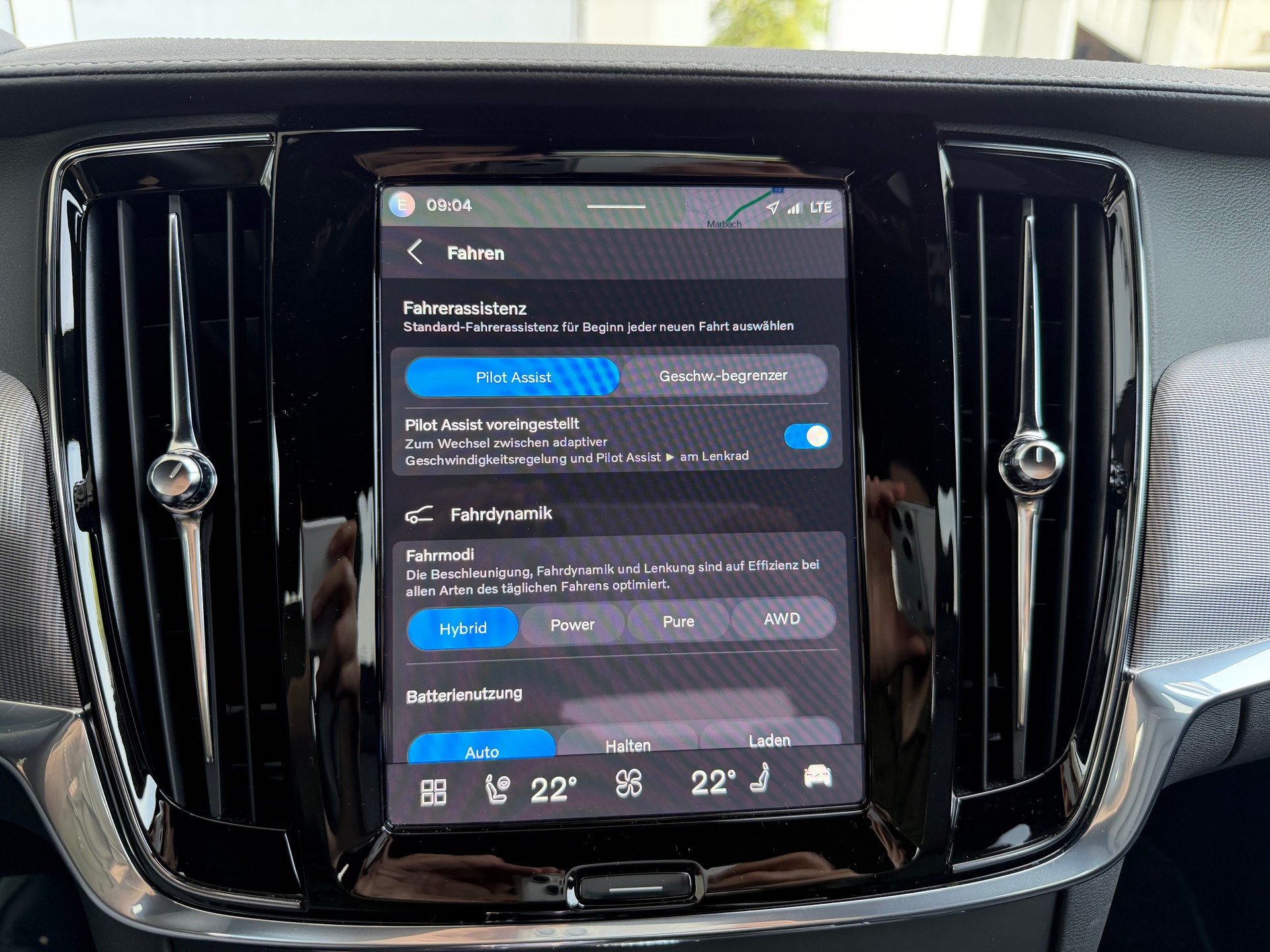 VOLVO V90 T8 eAWD Plus Dark Geartronic-image-17