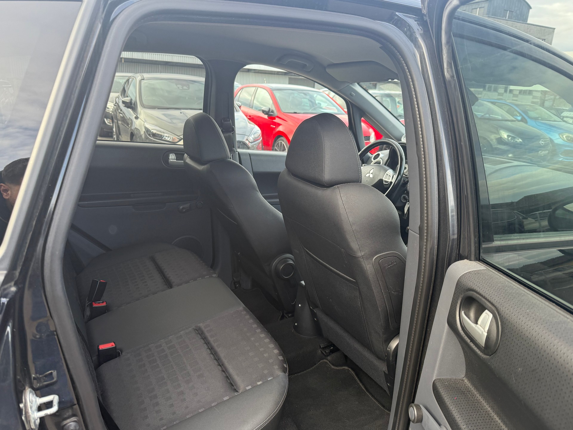 MITSUBISHI Colt 1.5 16V Turbo Ralliart 150PS / Frisch ab MFK & Service / Sportauspuff / Bluetooth & DAB / PDC / Klima / Tempomat-image-10