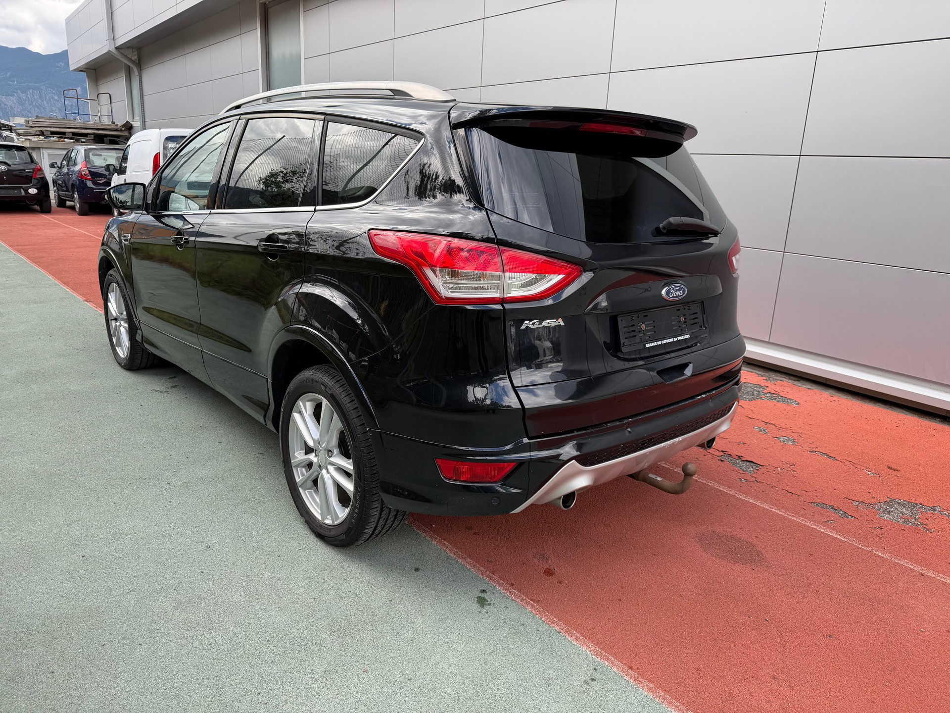 FORD Kuga 2.0 TDCi Titanium 4WD PowerShift-image-4