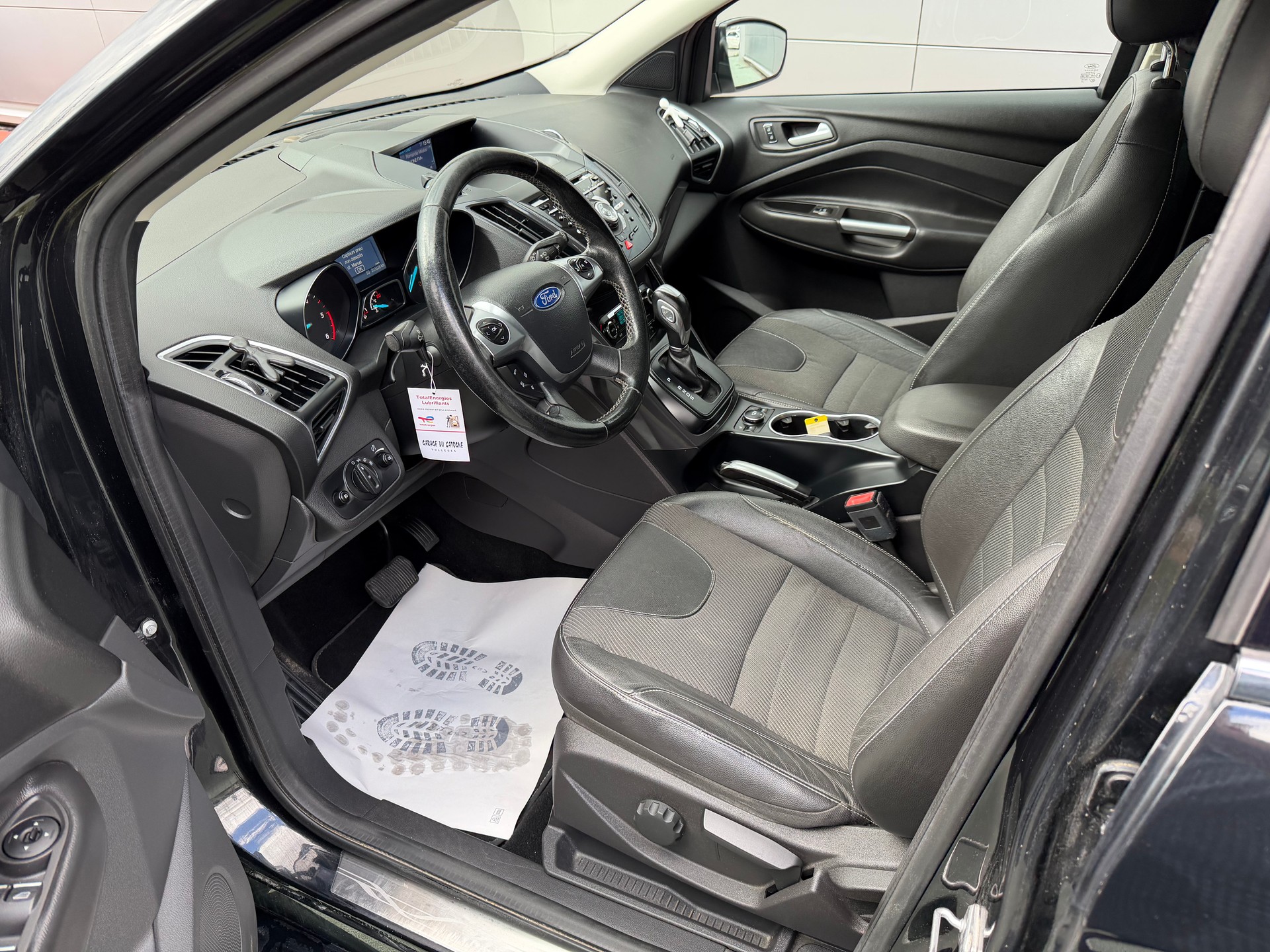 FORD Kuga 2.0 TDCi Titanium 4WD PowerShift-image-8
