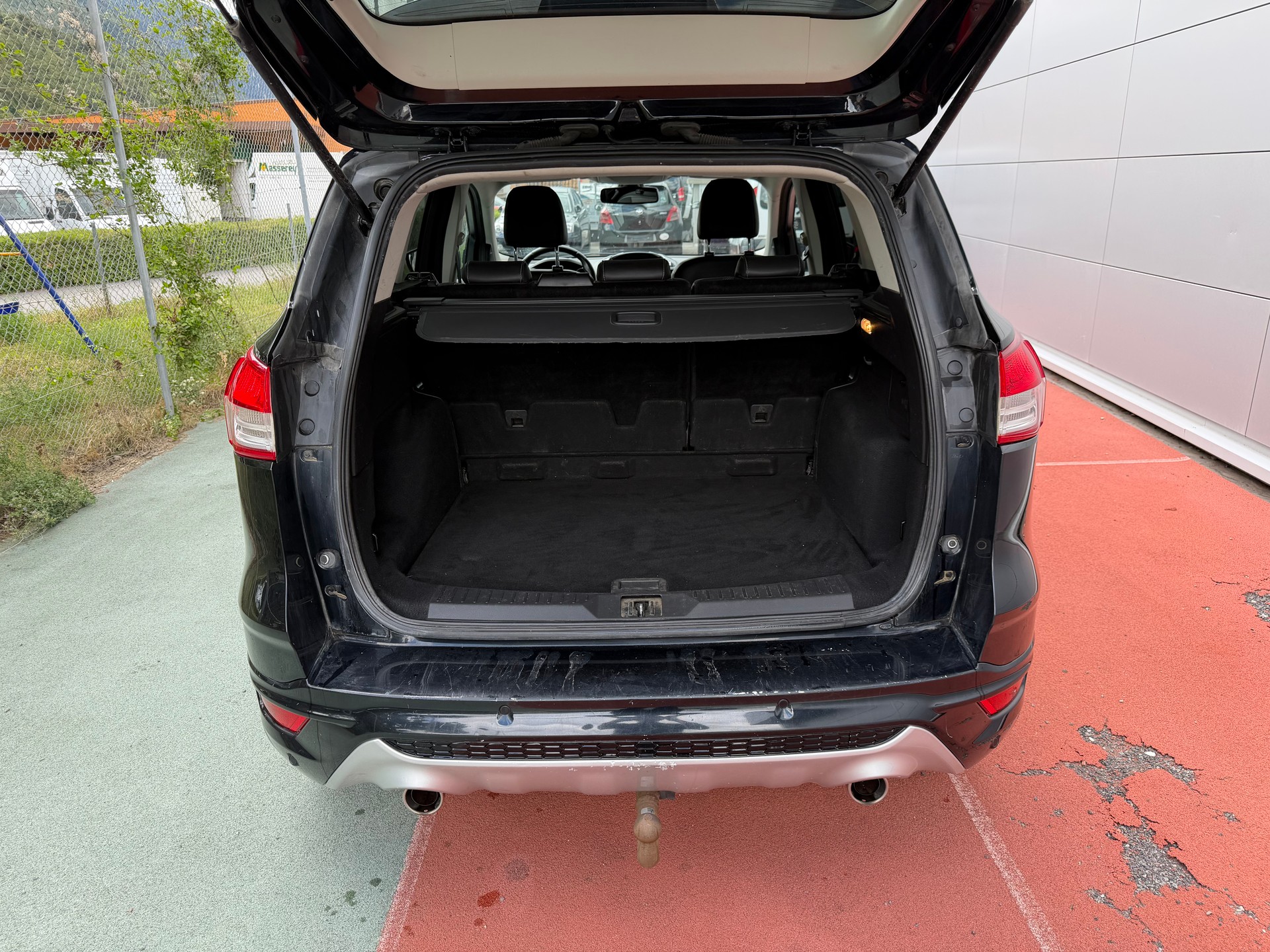 FORD Kuga 2.0 TDCi Titanium 4WD PowerShift-image-12