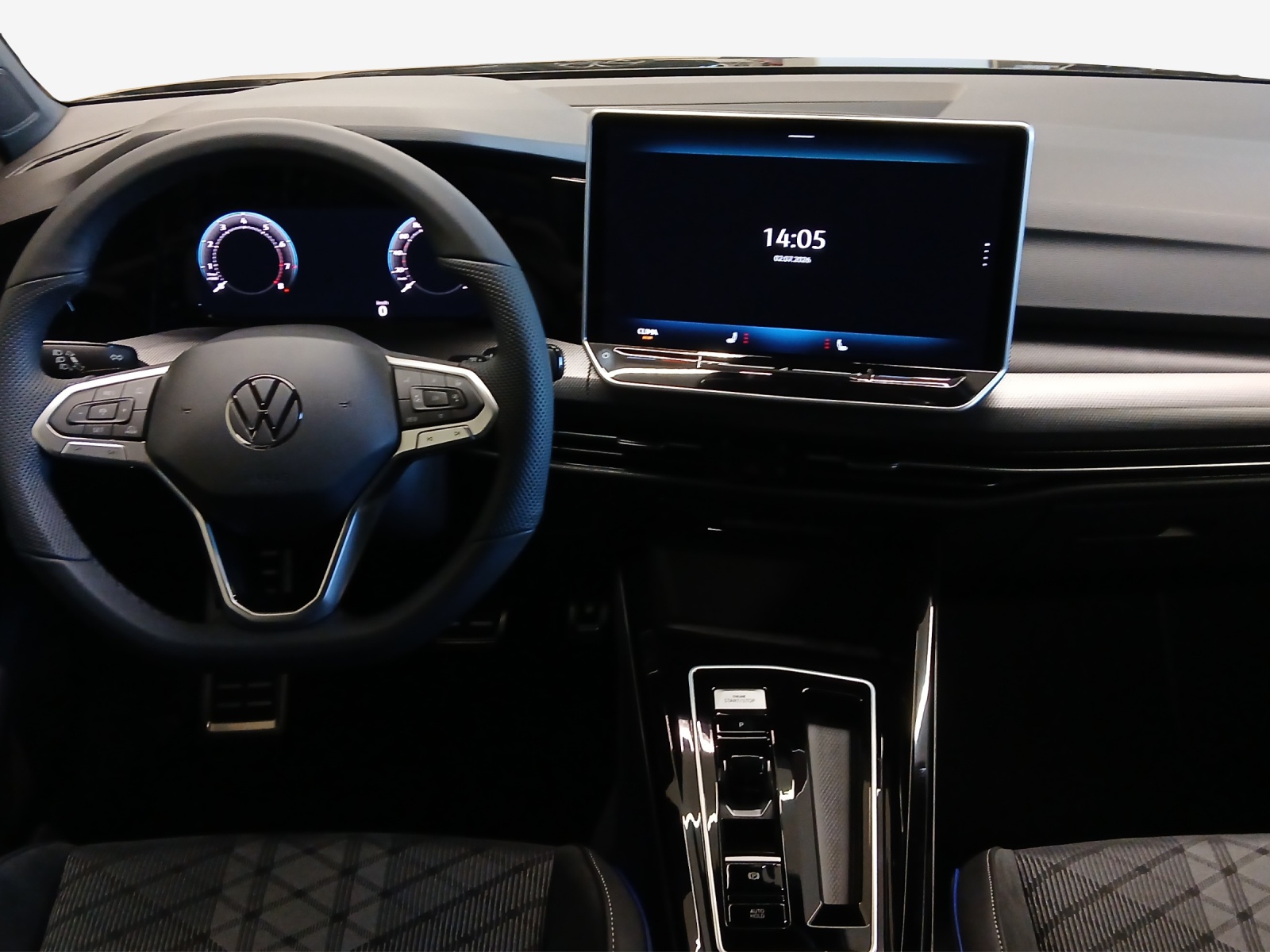 VW Golf 1.5 e TSI mHEV R-Line DSG-image-8