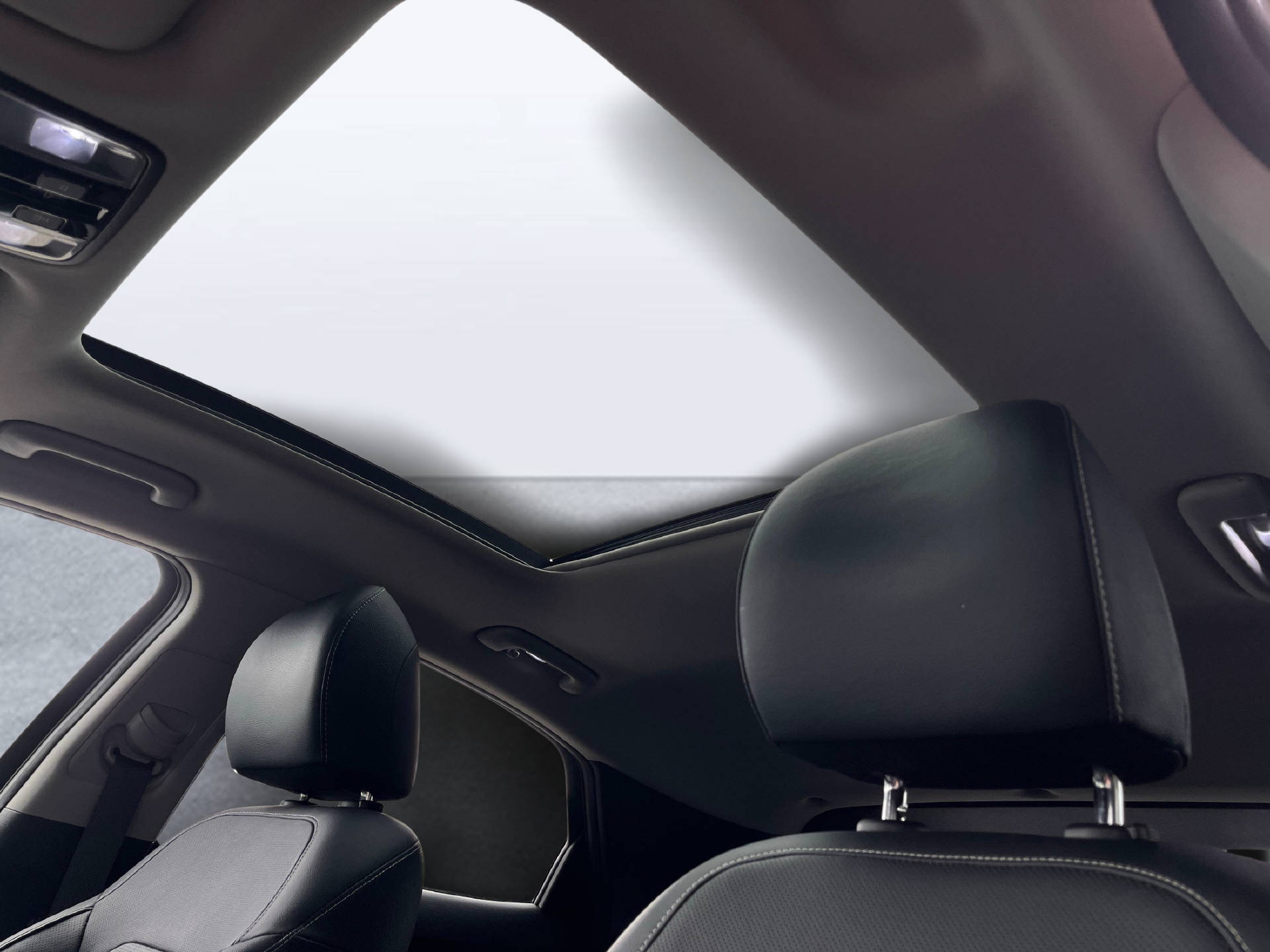 KIA XCeed 1.6 GDi Plug-in Hybrid Style-image-11