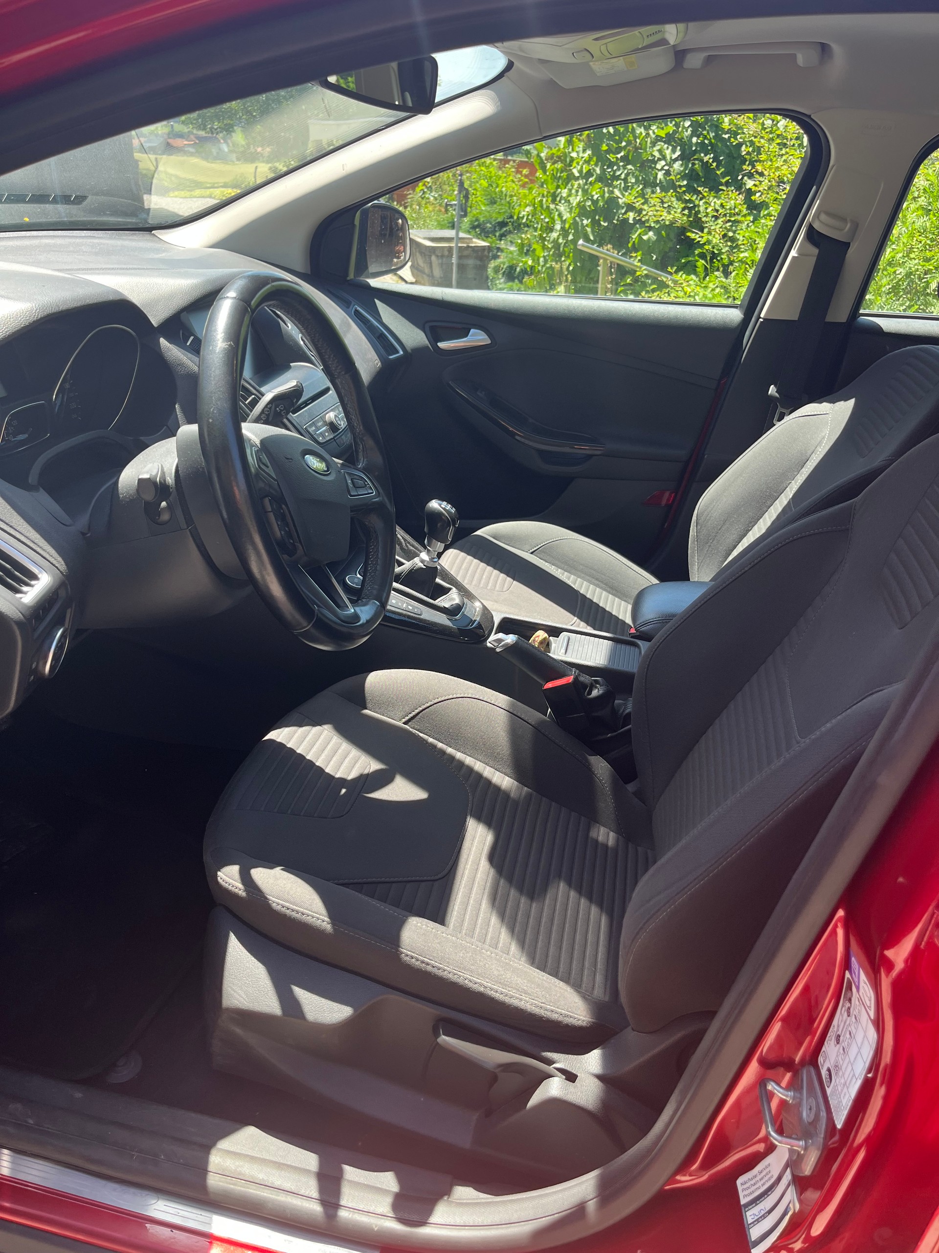 FORD 2.0 TDCi 150 Titanium-image-5