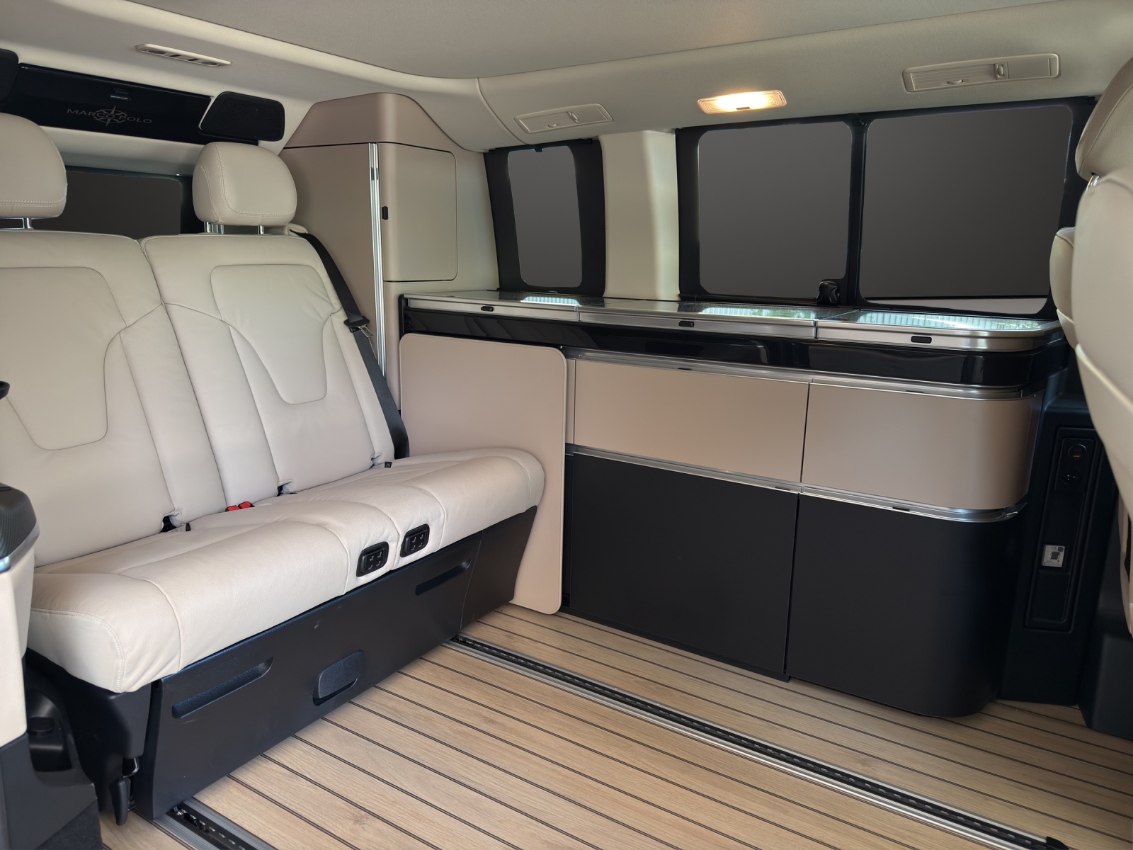 MERCEDES-BENZ Marco Polo 300 d 4M Automat-image-15