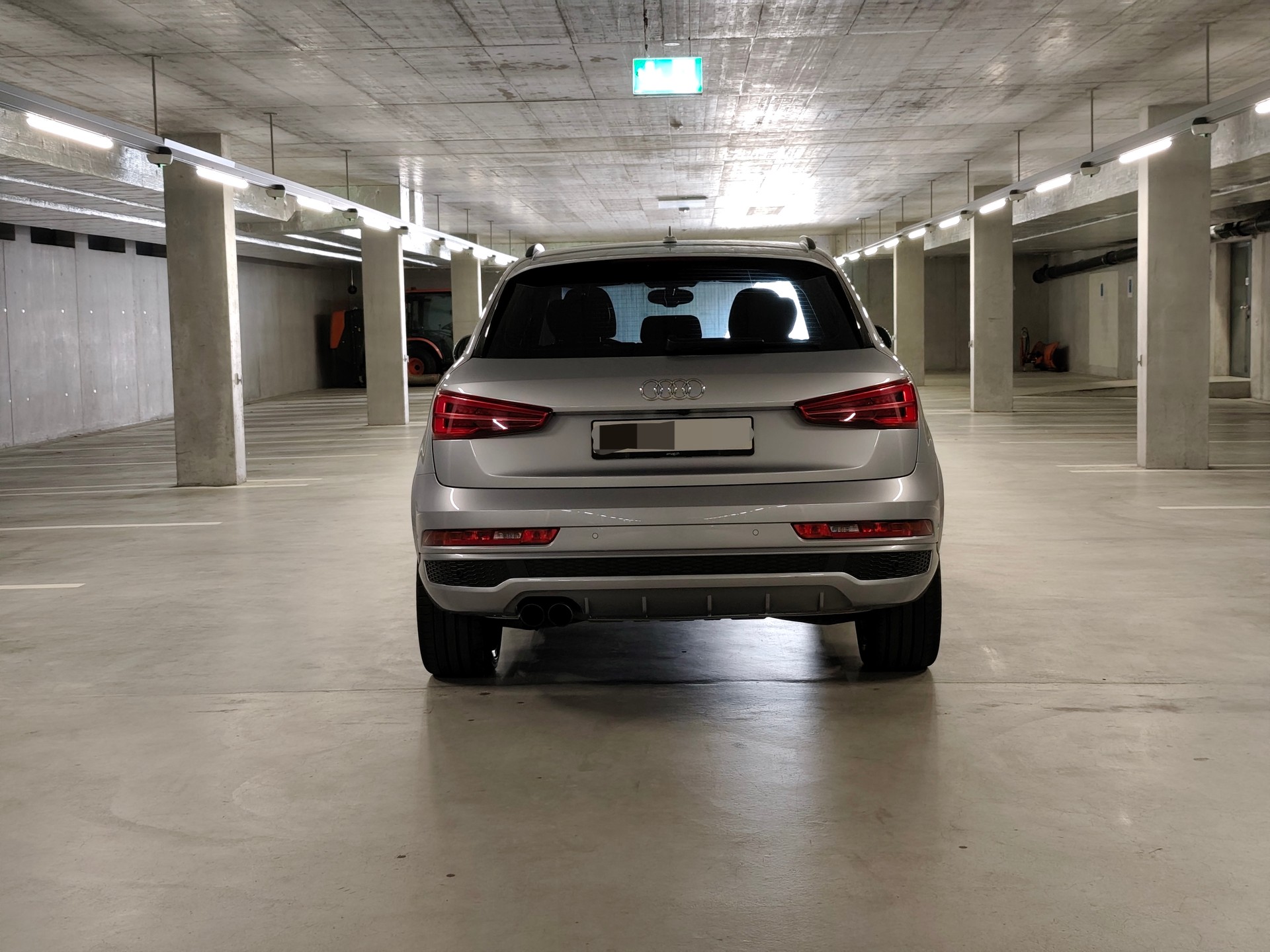 AUDI Q3 2.0 TFSI sport quattro S-tronic-image-6