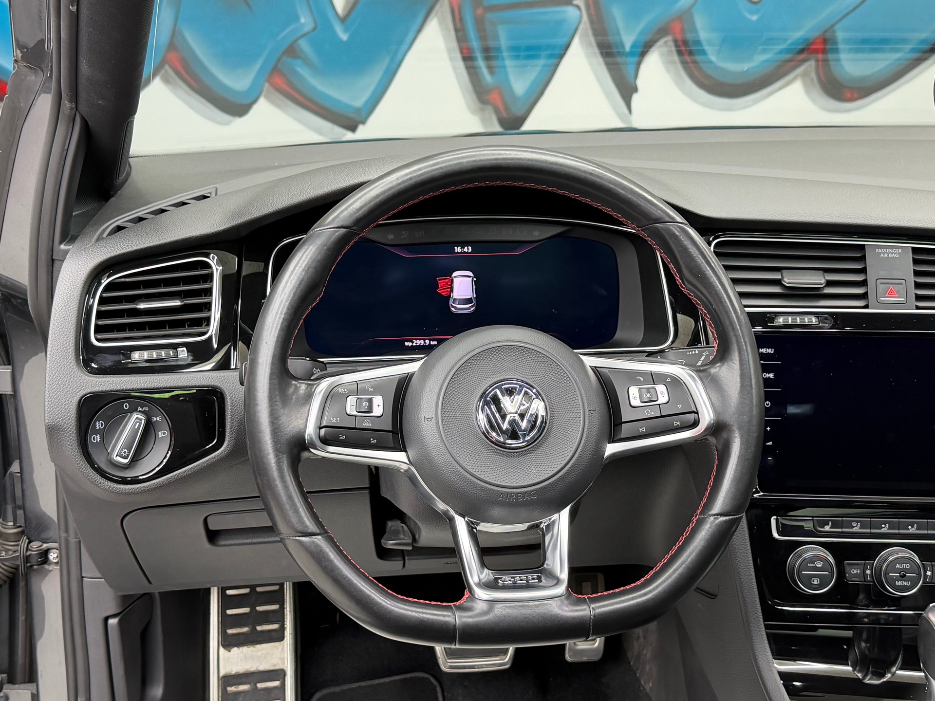 VW Golf 2.0 TSI GTI DSG *CH Auto/19’ black wheels*-image-12