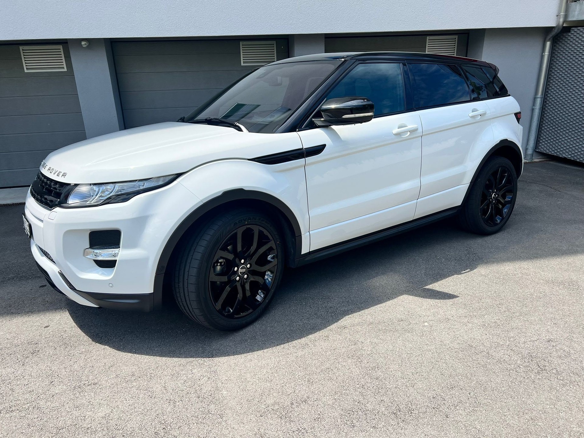 LAND ROVER Range Rover Evoque 2.0 Si4 Prestige AT6-image-7