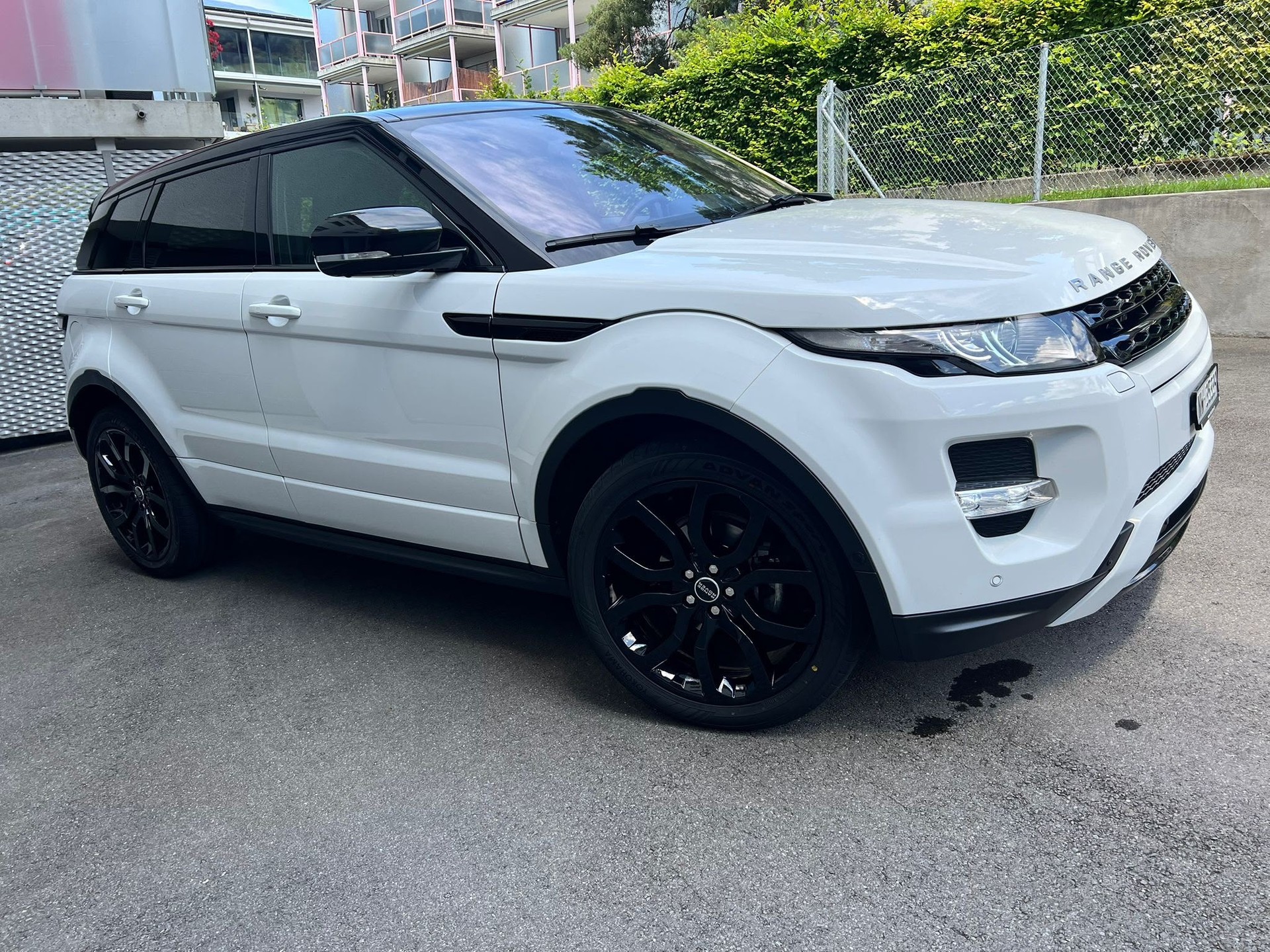 LAND ROVER Range Rover Evoque 2.0 Si4 Prestige AT6-image-1