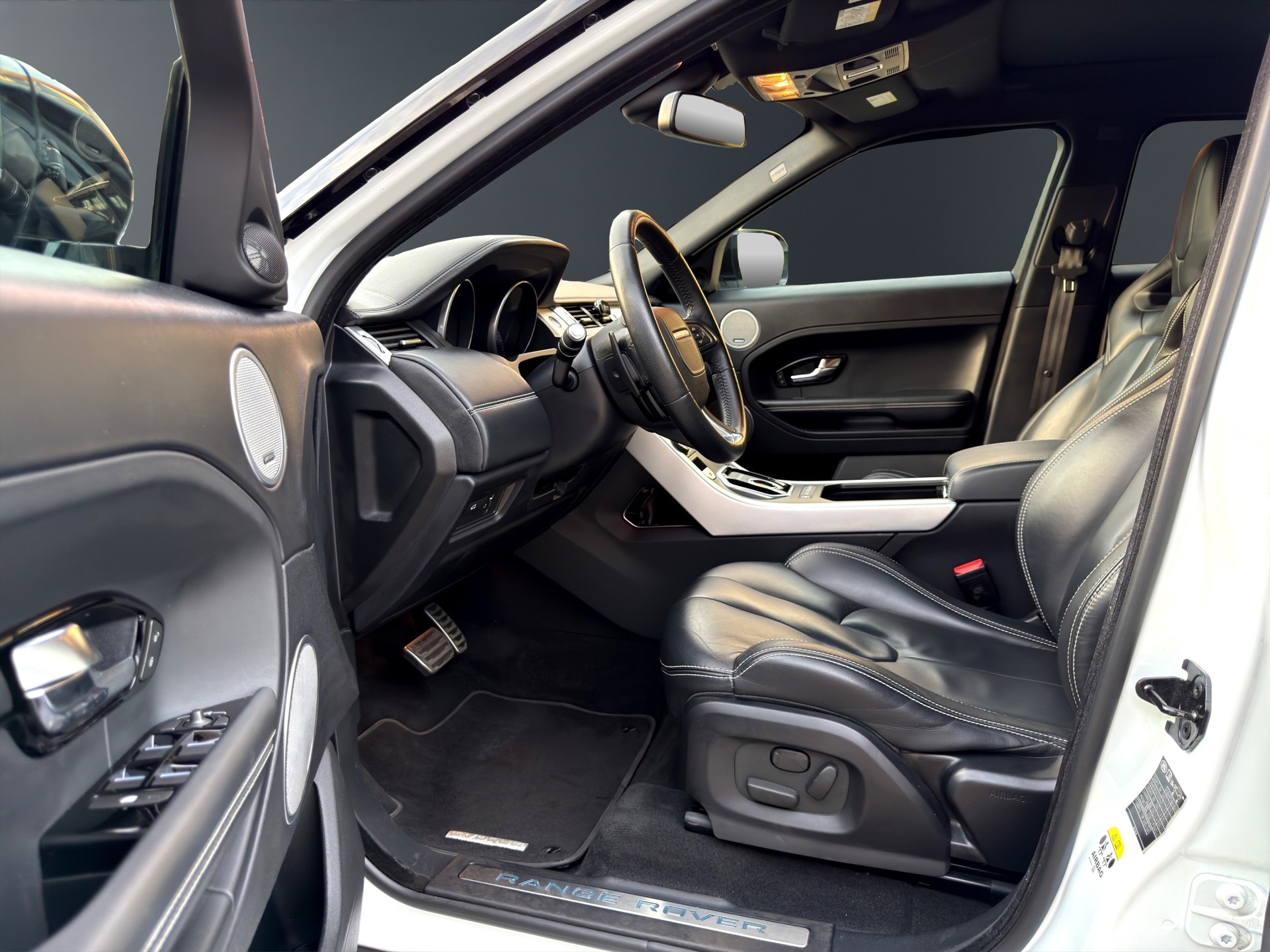 LAND ROVER Range Rover Evoque 2.0 Si4 Prestige AT6-image-9