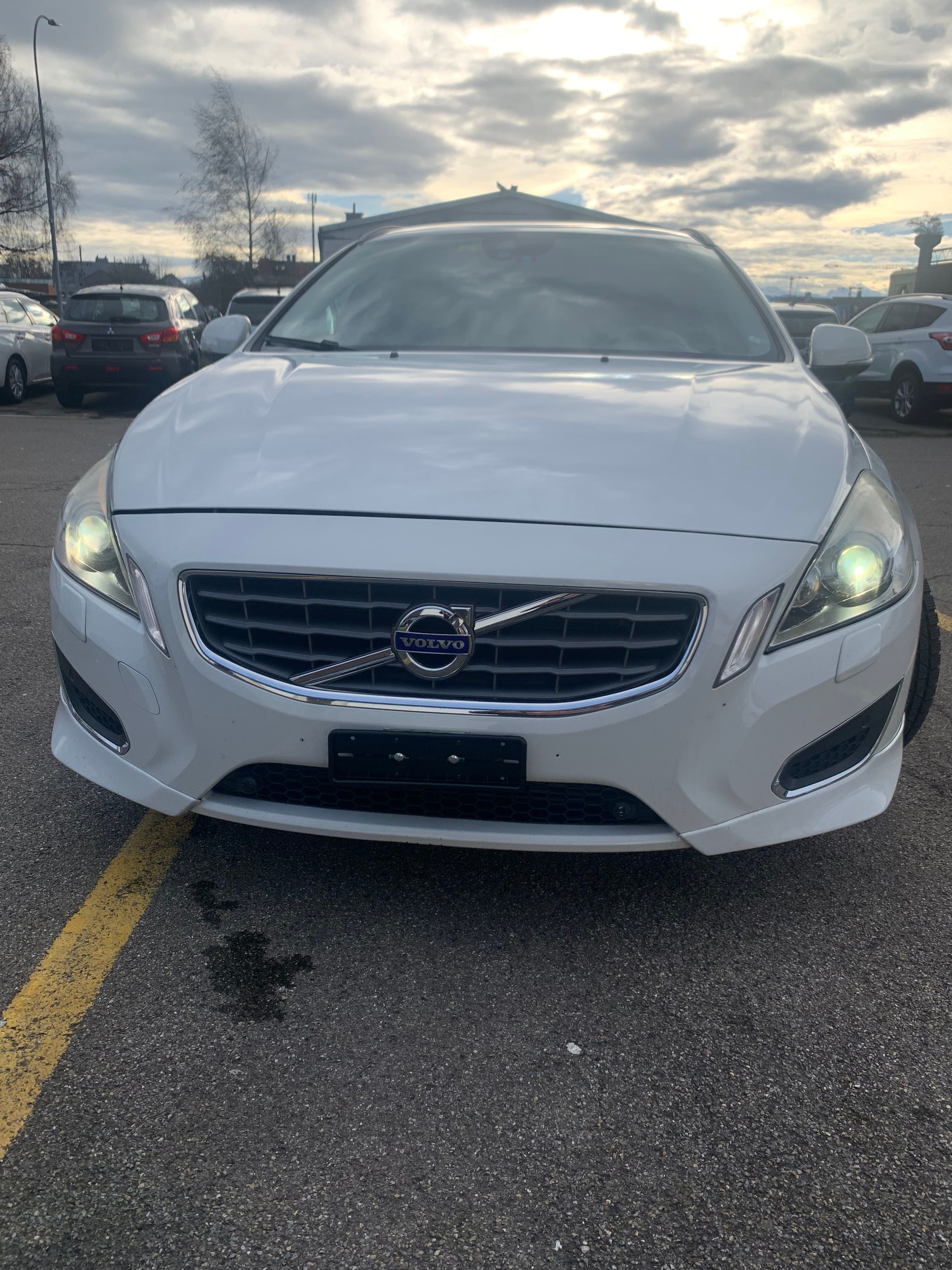 VOLVO V60 D3 OceanRace-image-0