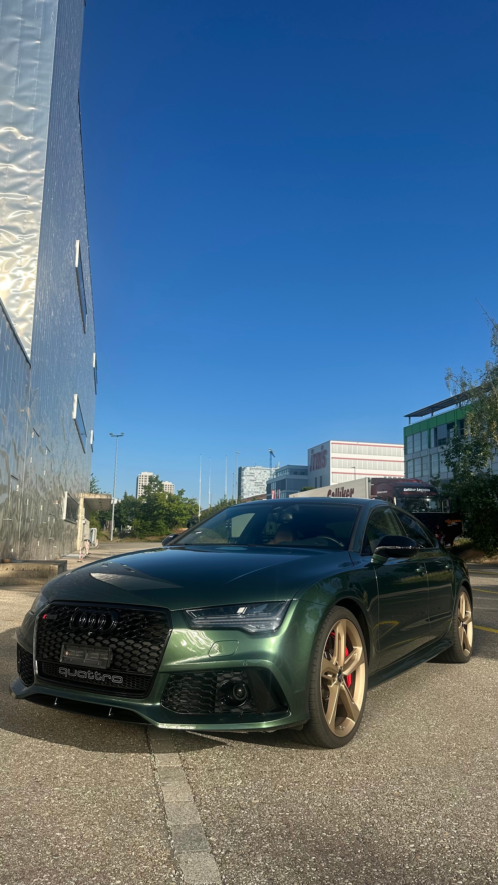 AUDI 4.0 V8 TFSI perform. qu. T-Tr.-image-1
