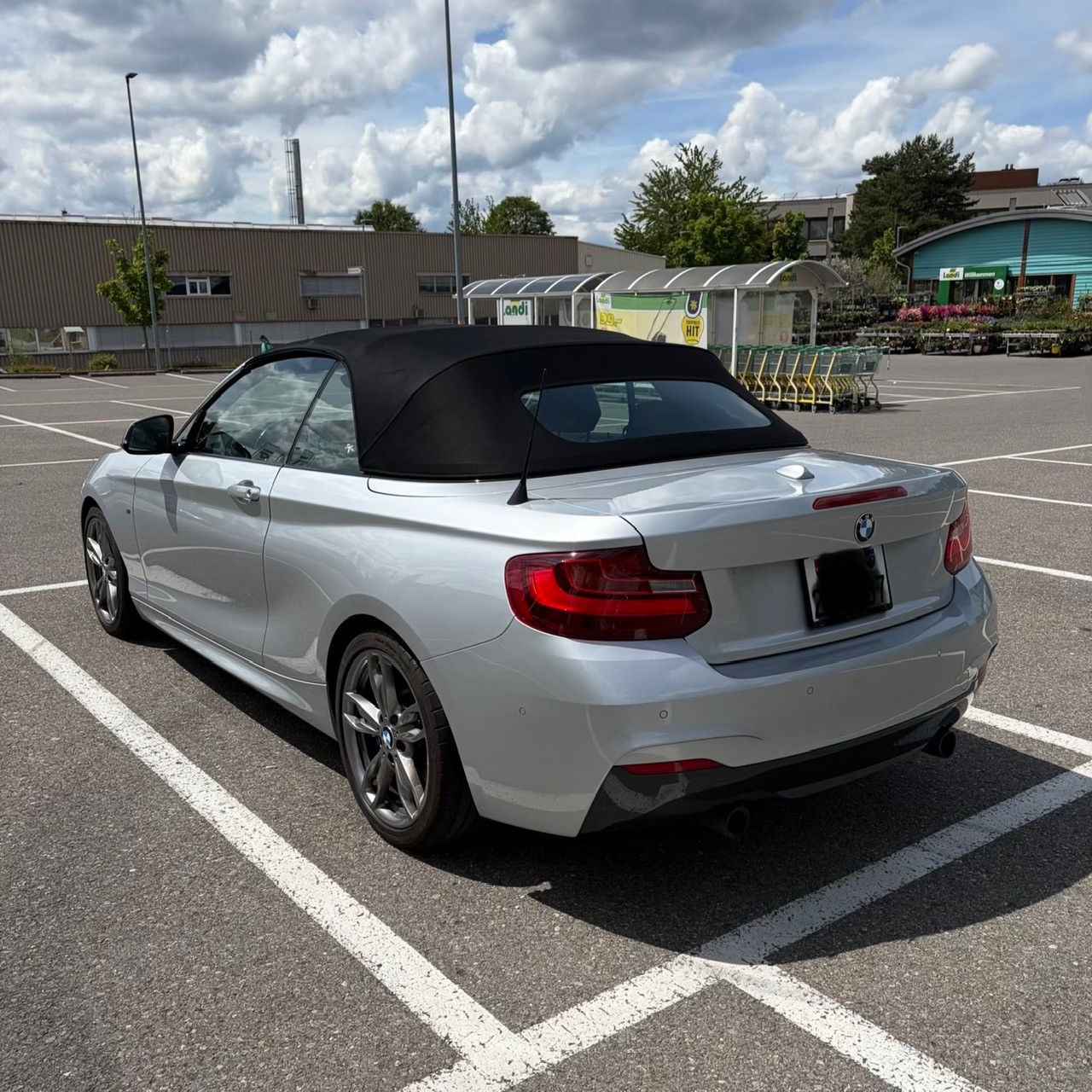 BMW M235i xDrive SAG-image-2