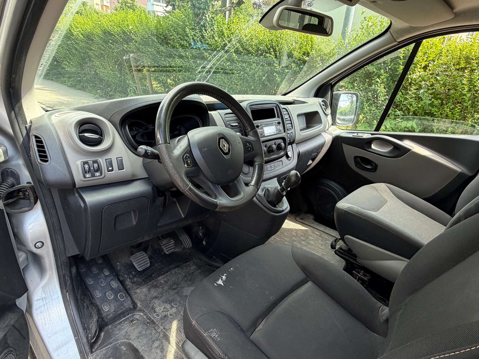 RENAULT Trafic 1.6 ENERGY TwinT. dCi120 2.9t Busin. L1H1-image-8