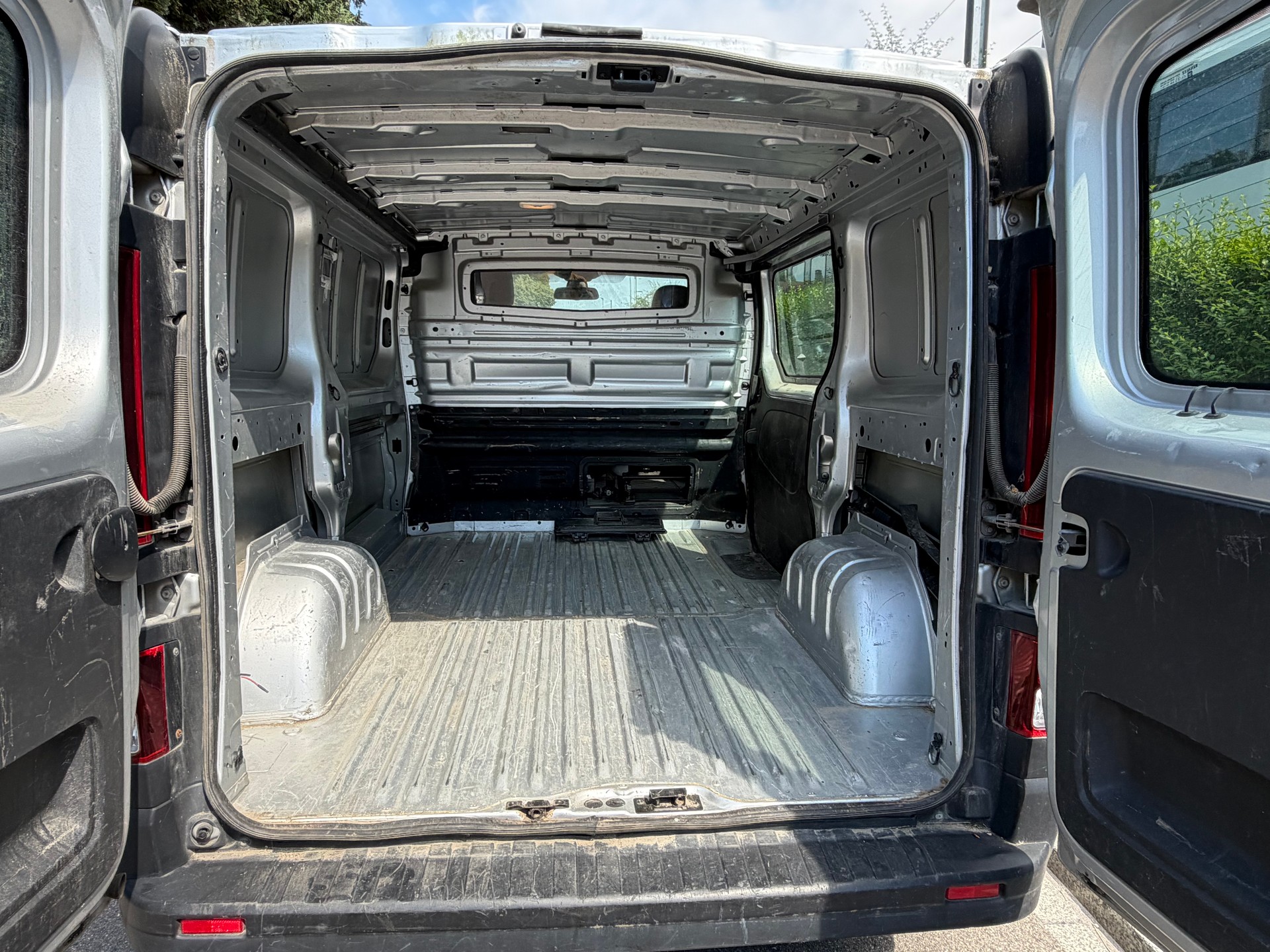 RENAULT Trafic 1.6 ENERGY TwinT. dCi120 2.9t Busin. L1H1-image-12