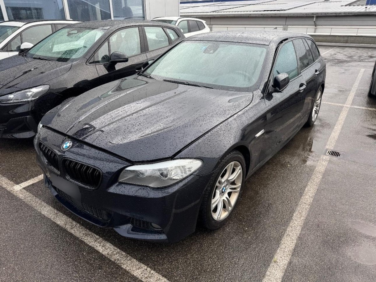 BMW 535d xDrive Touring Steptronic-image-3