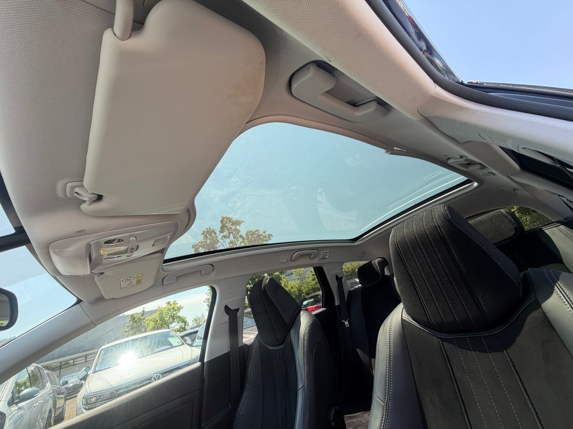 PEUGEOT 308 SW 1.2 THP Féline Automatic-image-19