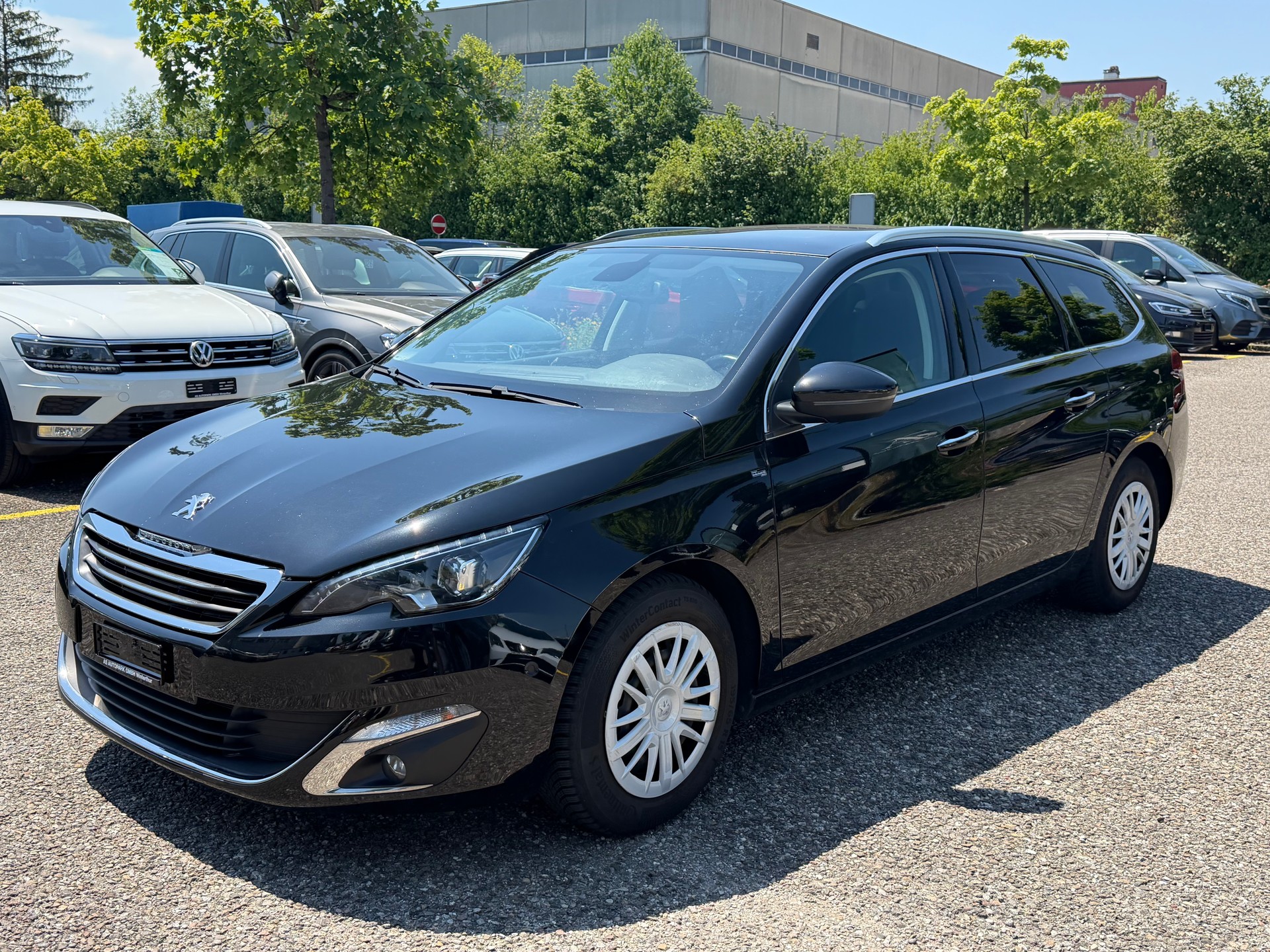 PEUGEOT 308 SW 1.2 THP Féline Automatic-image-0