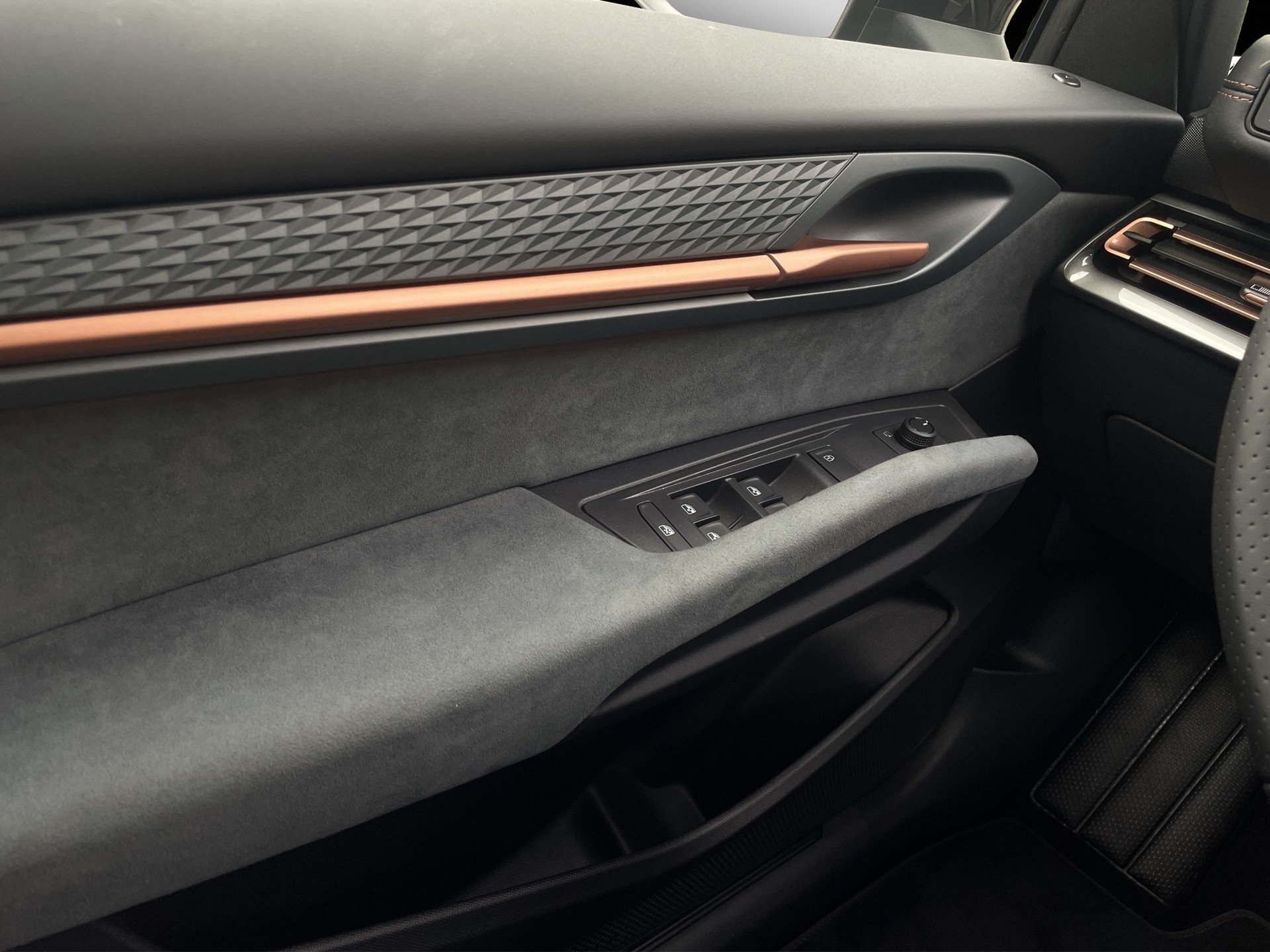 CUPRA Born 79 kWh Prime-image-11