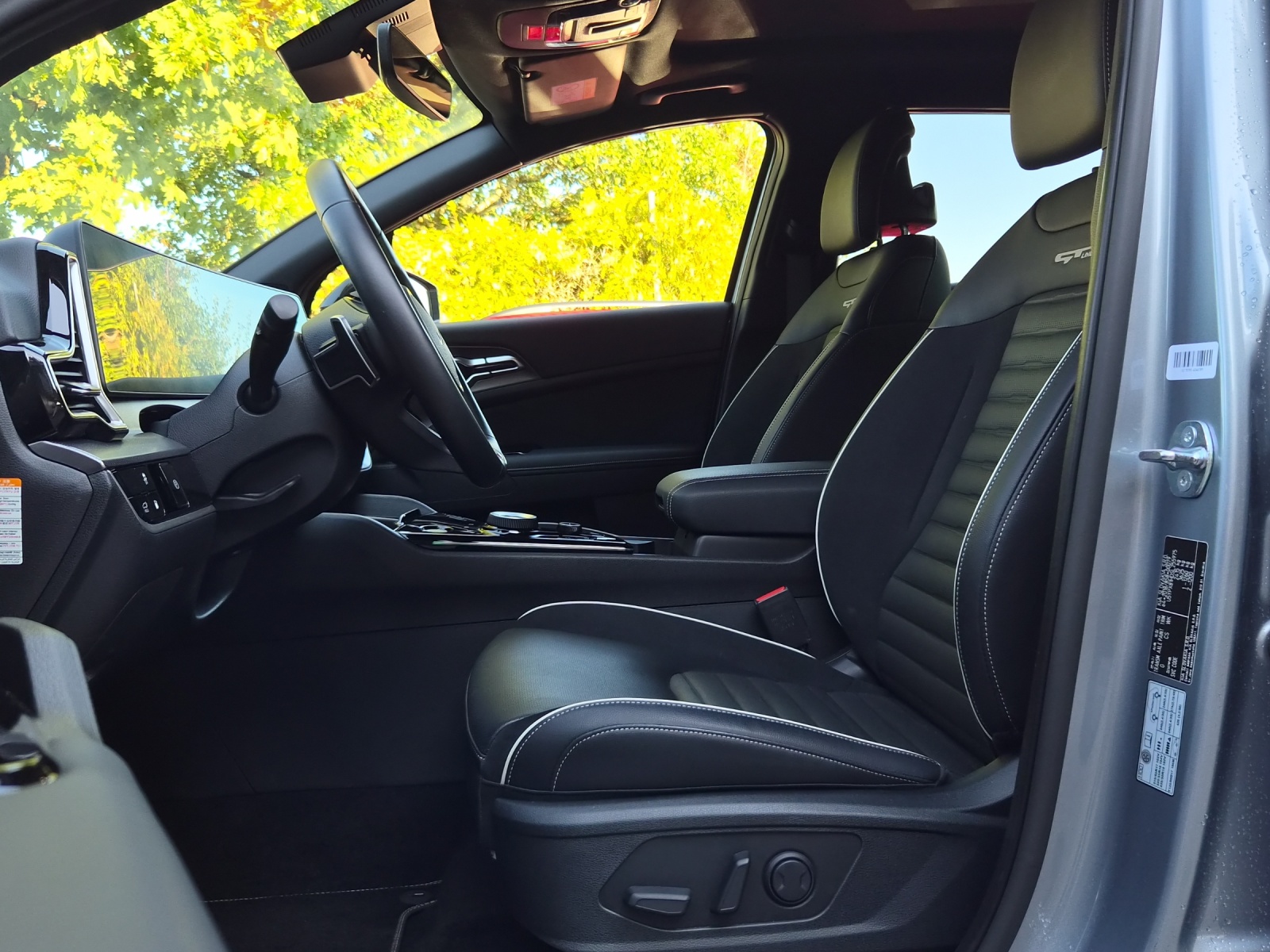 KIA Sportage 1.6 T-GDi PHEV GT-Line-image-6