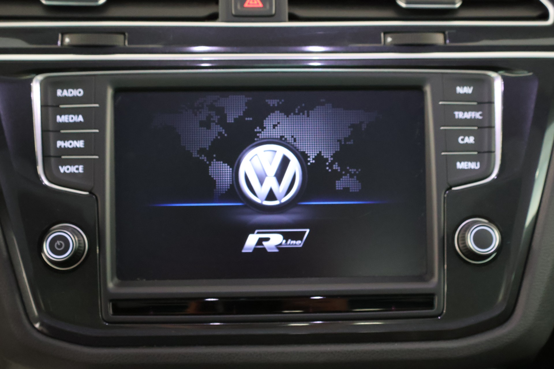 VW Tiguan 2.0TSI R-Line 4Motion DSG-image-21
